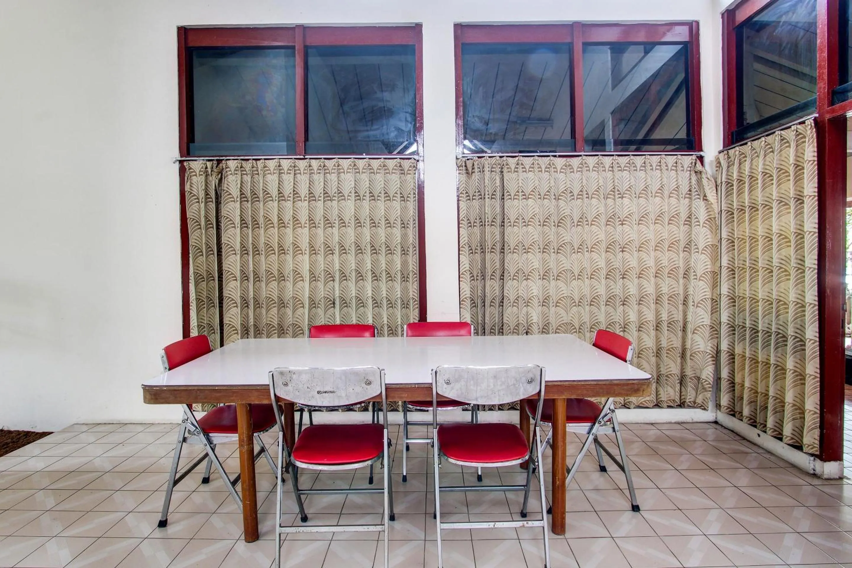 Lobby or reception in Hotel O Asta Guesthouse