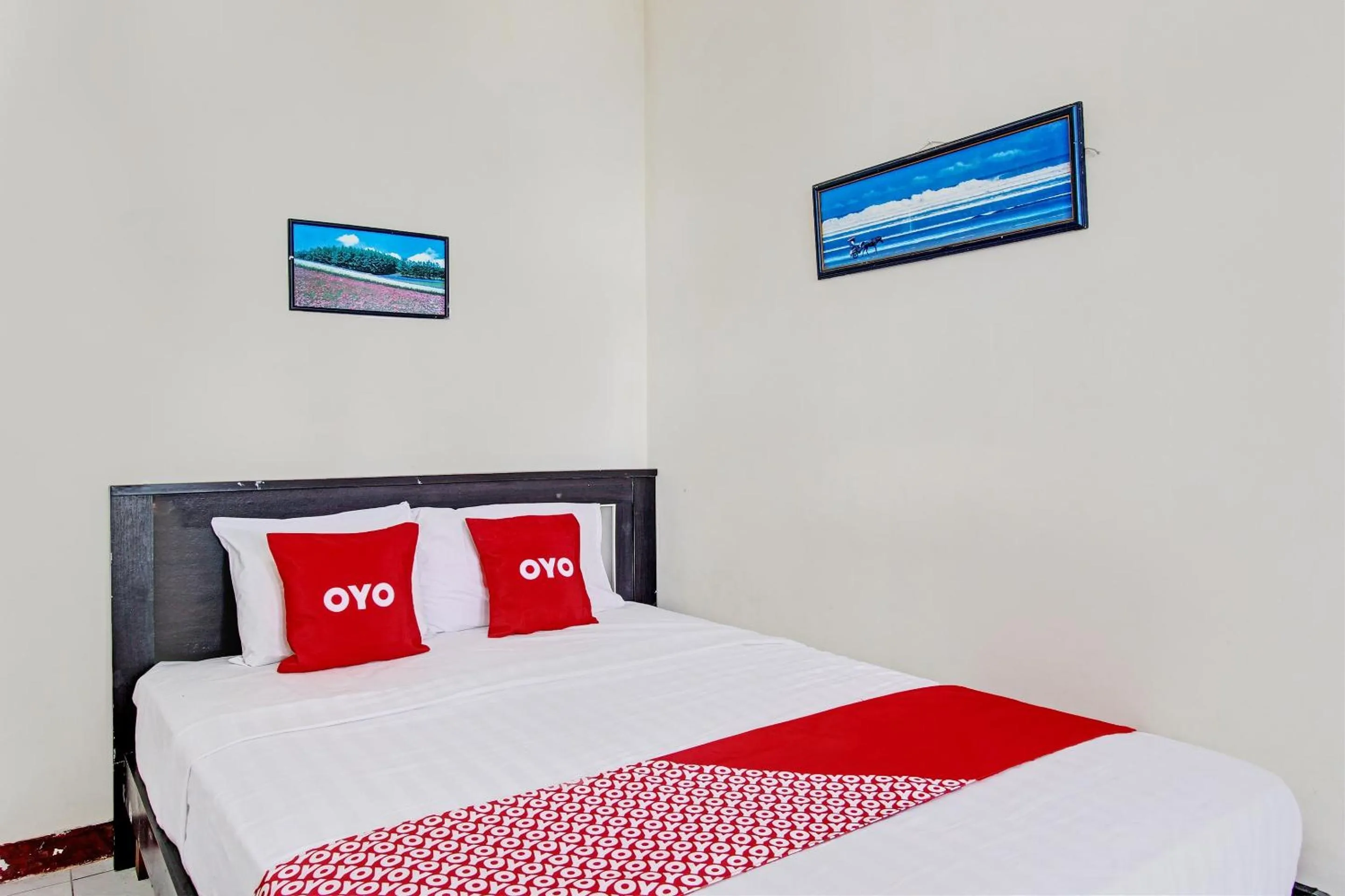 Bedroom, Bed in Hotel O Asta Guesthouse