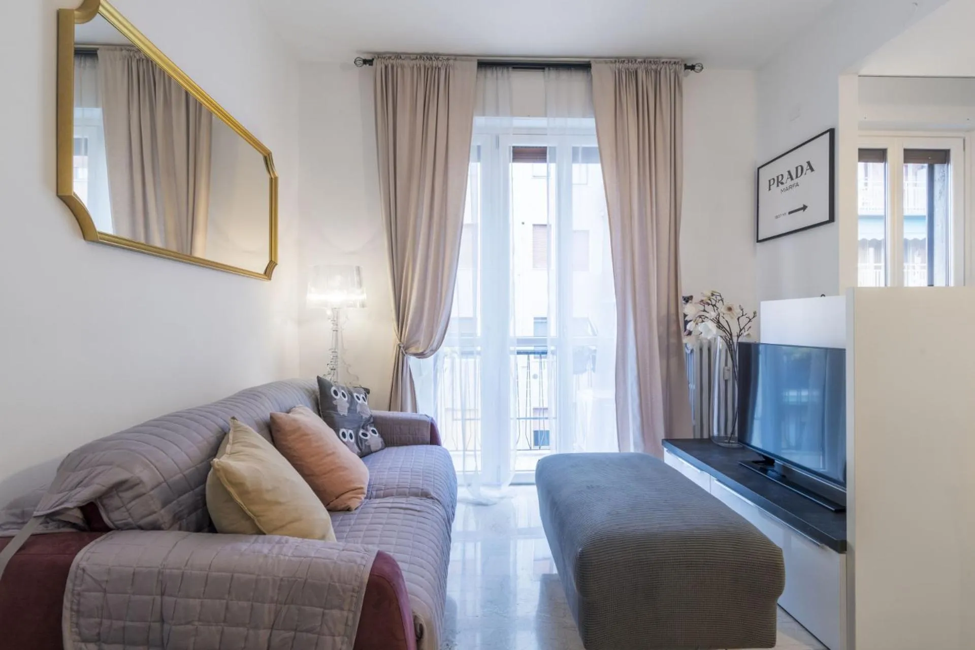 Easylife - Milano - Stelvio 45 - Isola