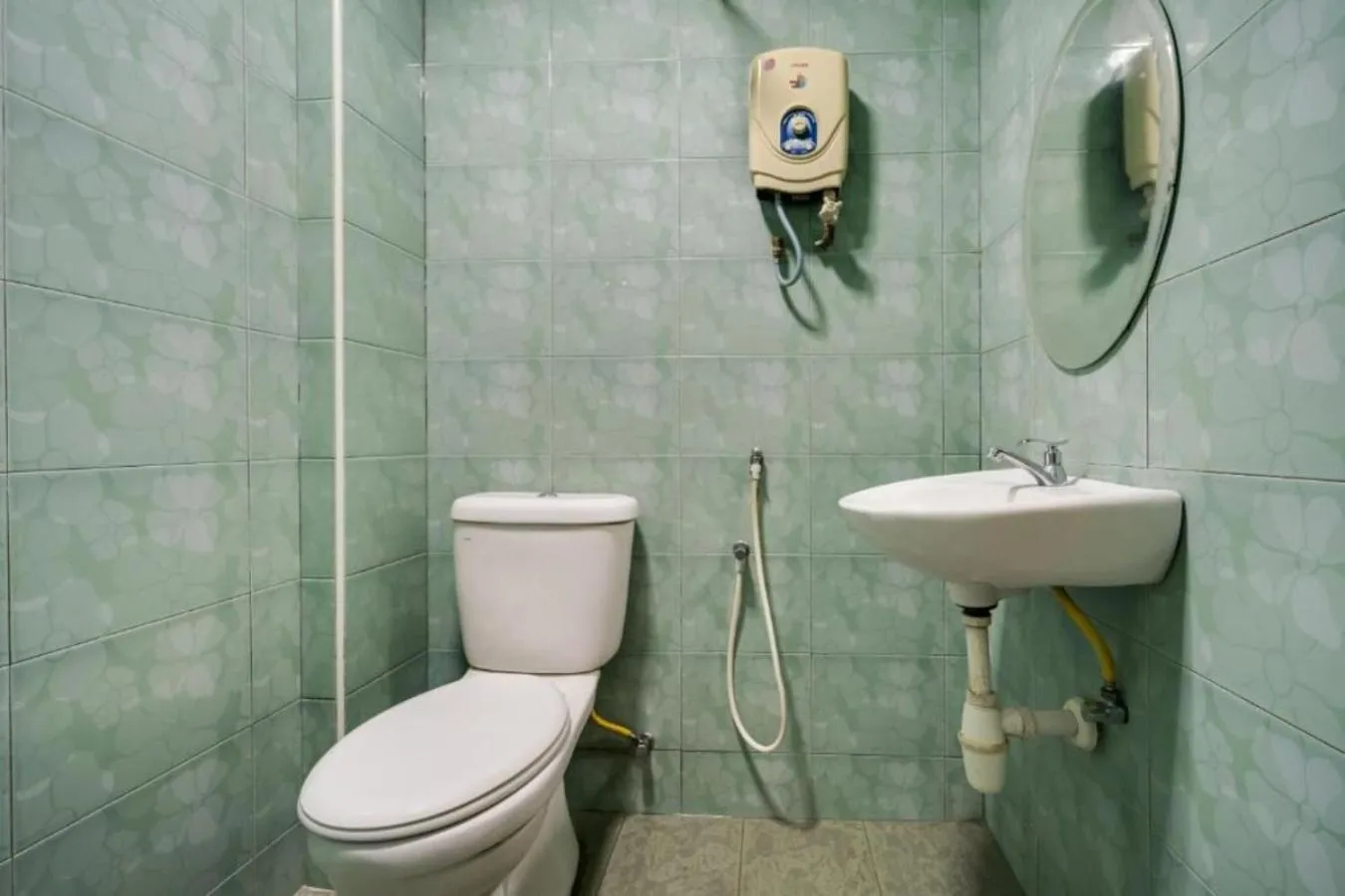 Bathroom in Hotel River Inn