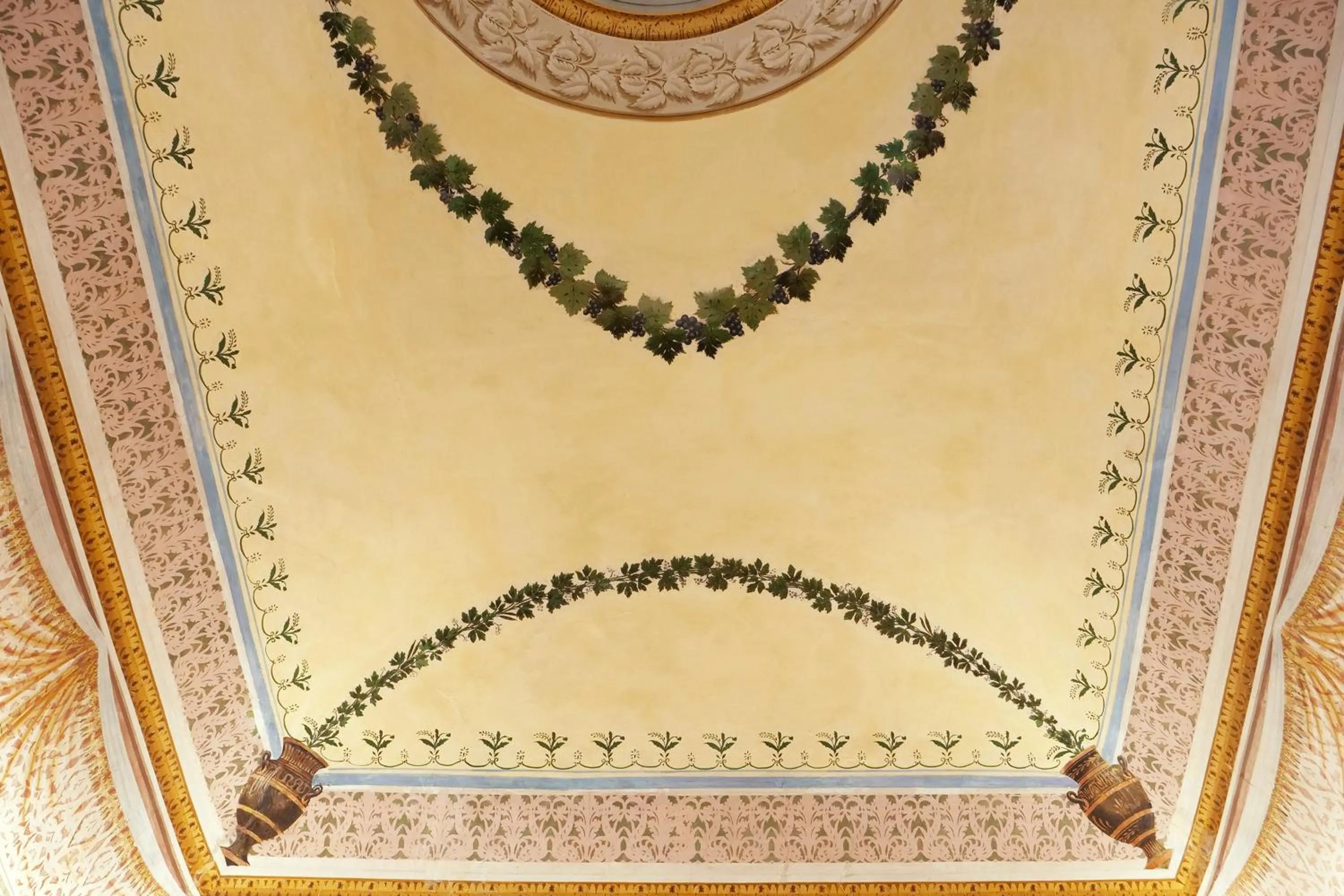 Decorative detail in Delcorto Suites