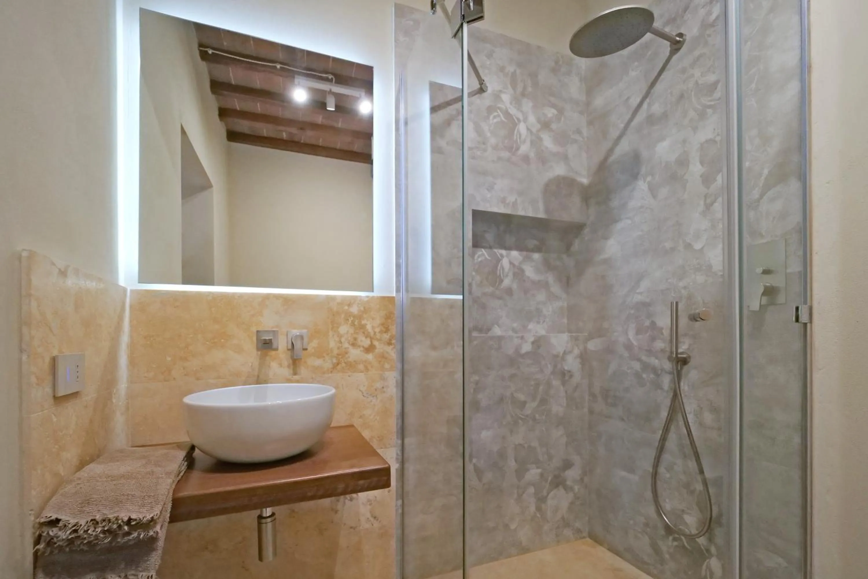 Shower in Delcorto Suites