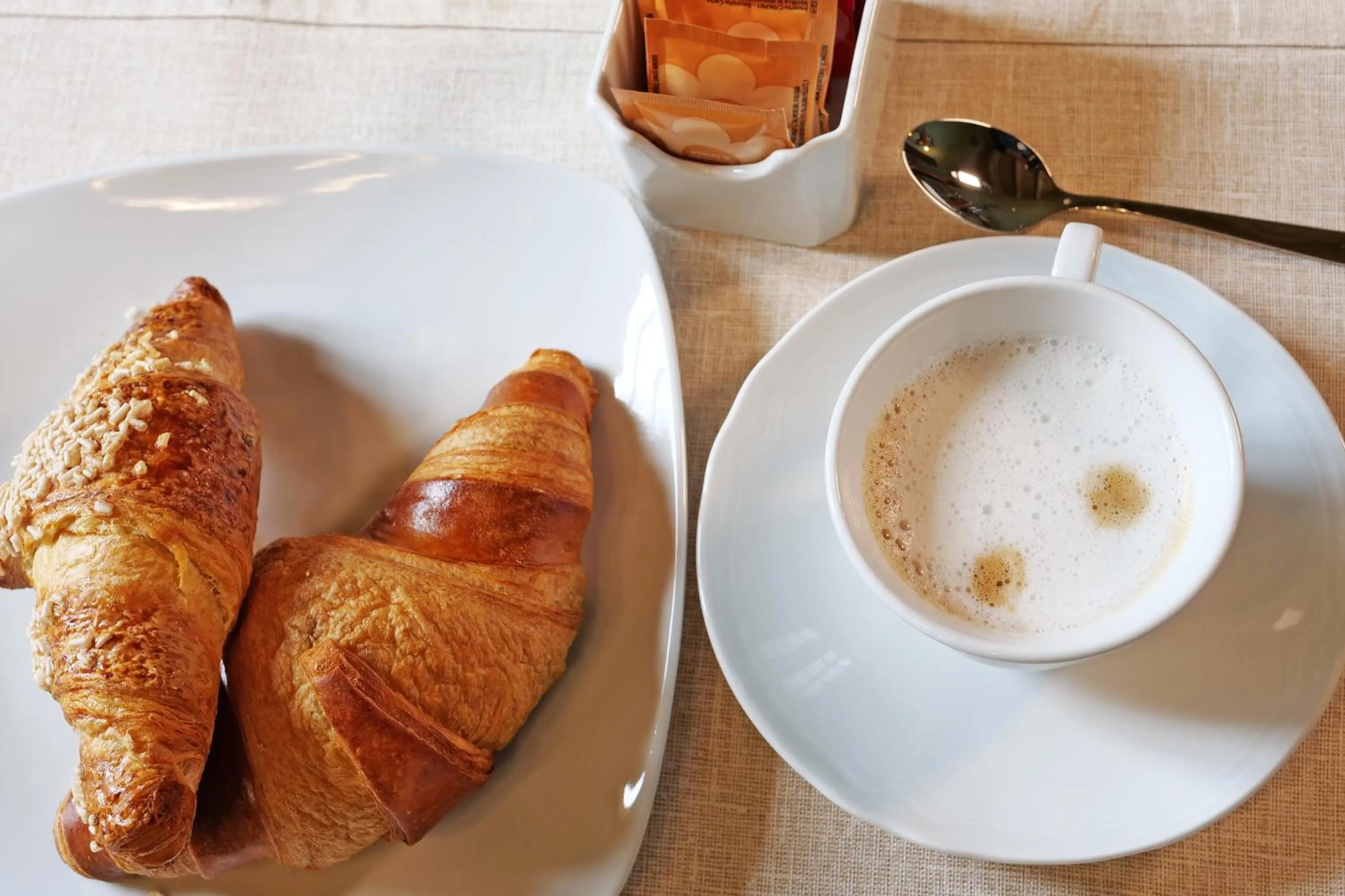 Continental breakfast in Delcorto Suites