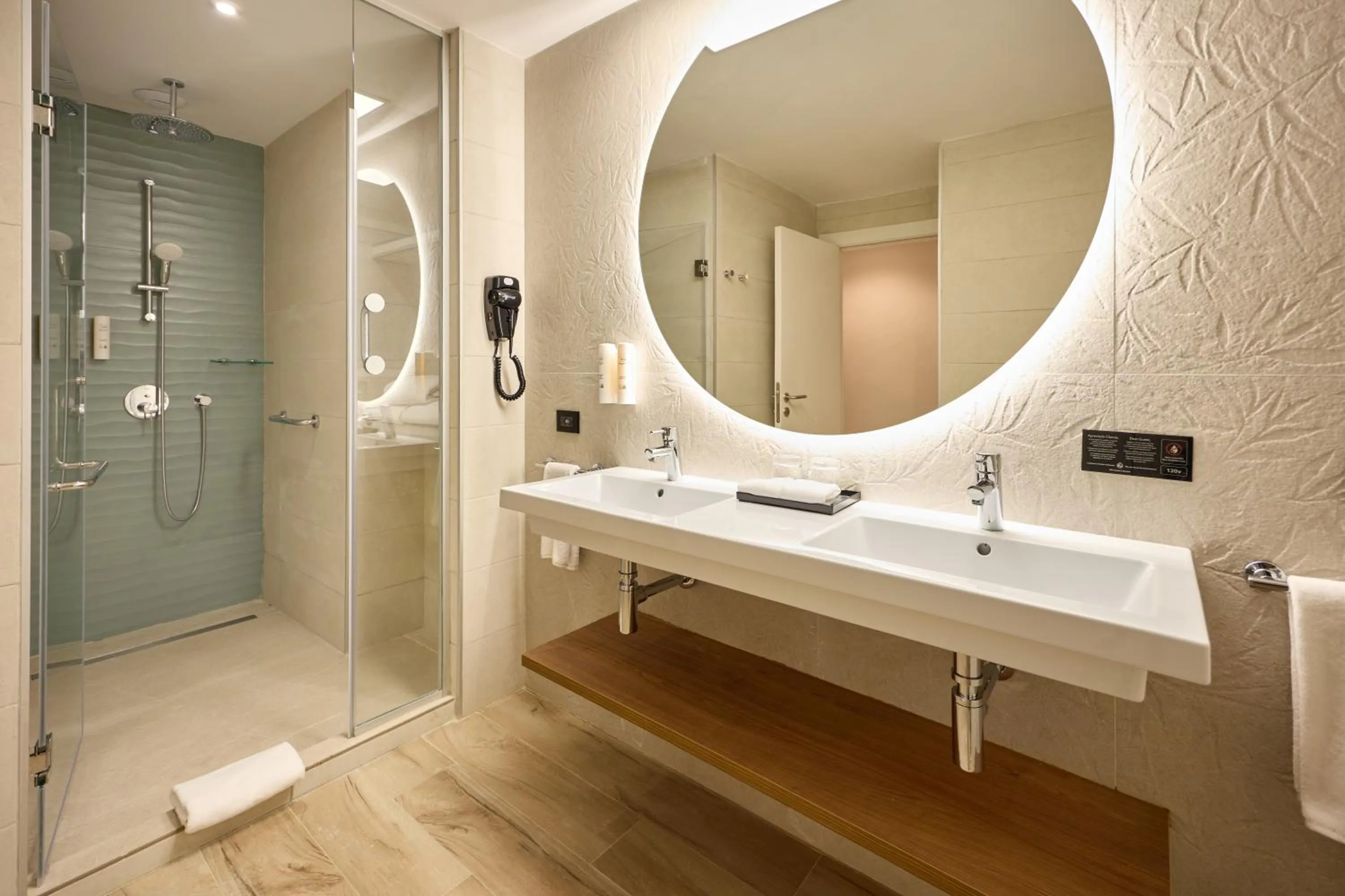 Shower in Riu Palace Bavaro - All Inclusive