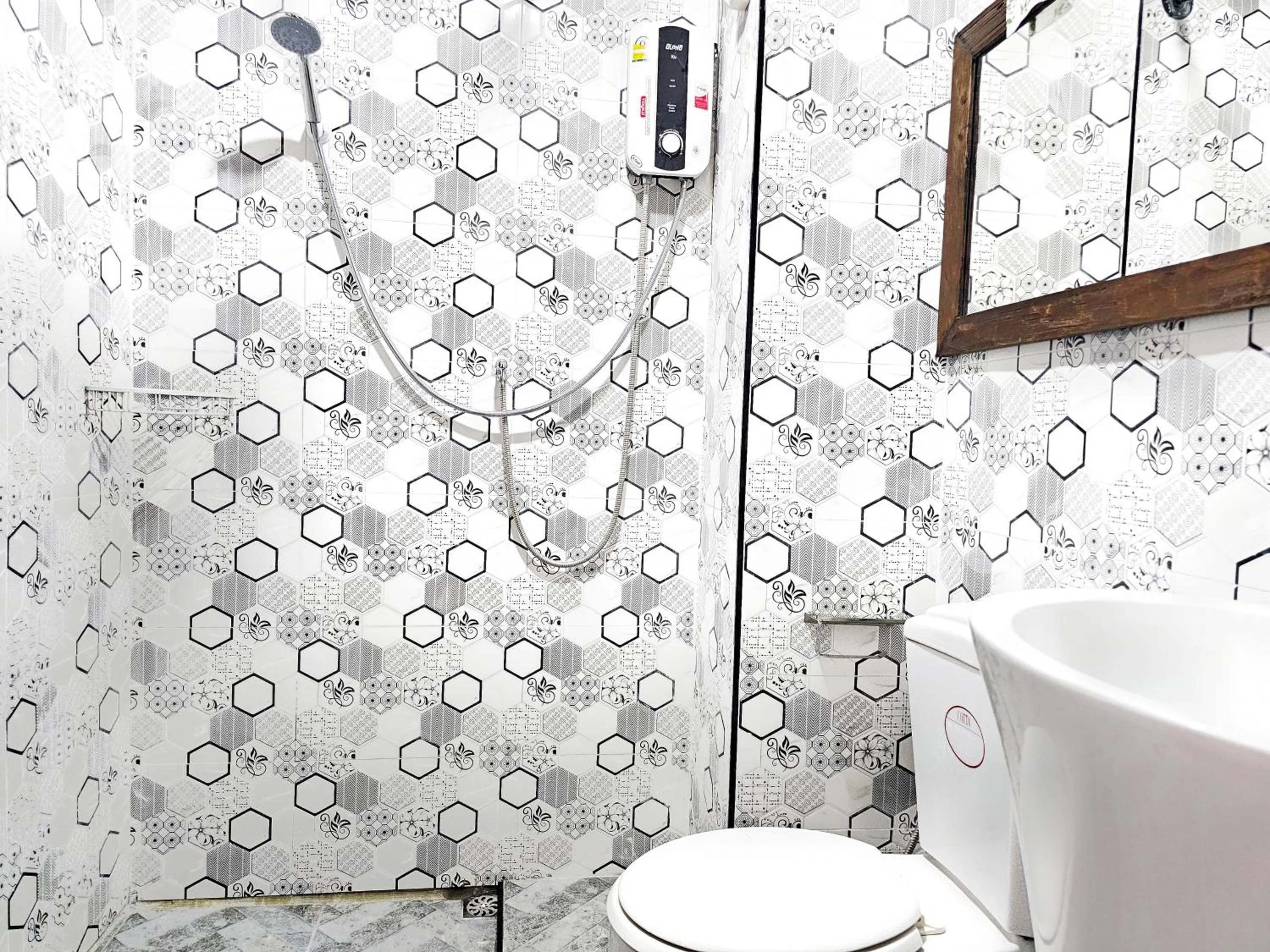 Toilet in Elegant Lanna Guesthouse