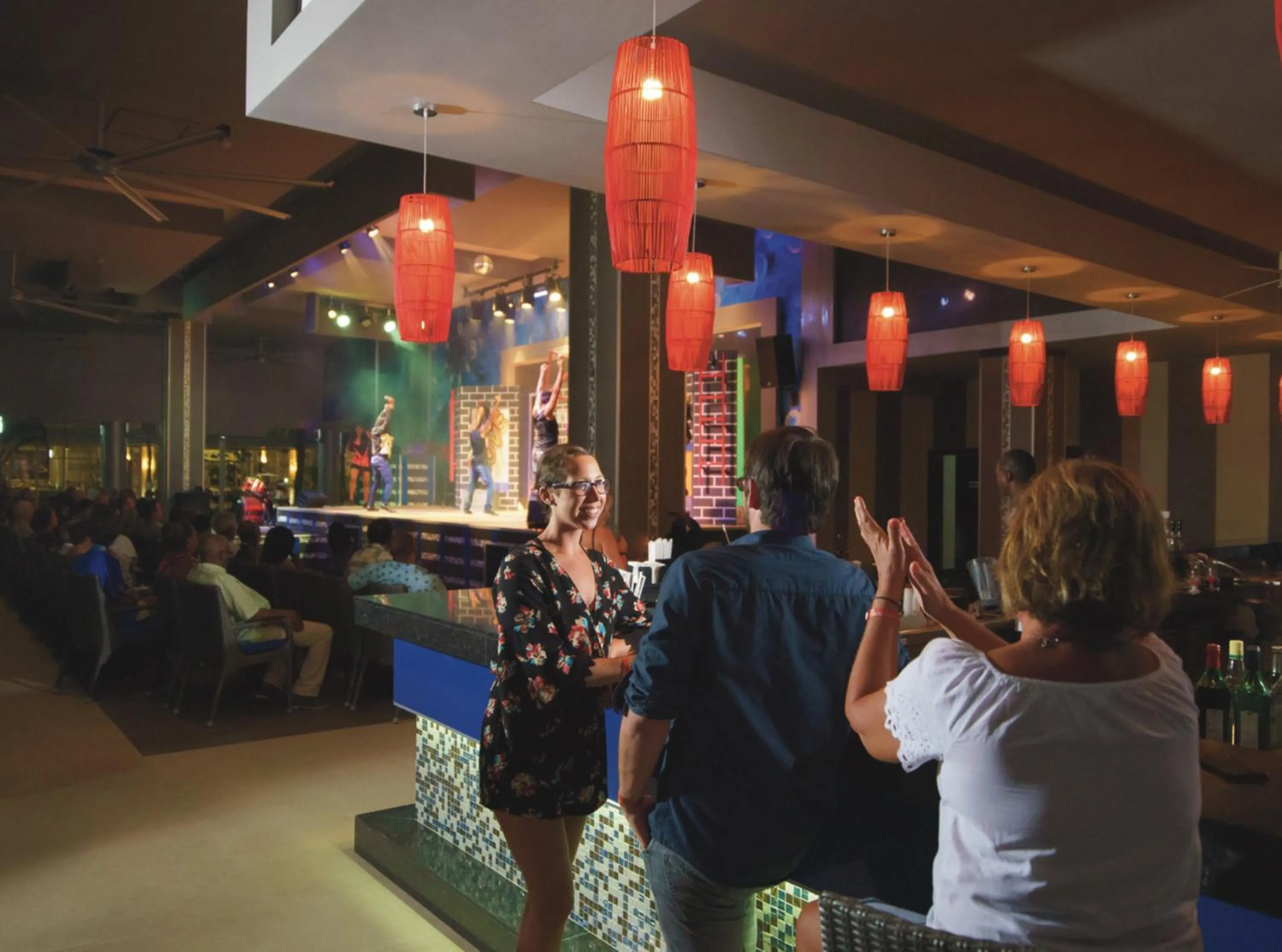 Entertainment in Riu Reggae - Adults Only - All Inclusive