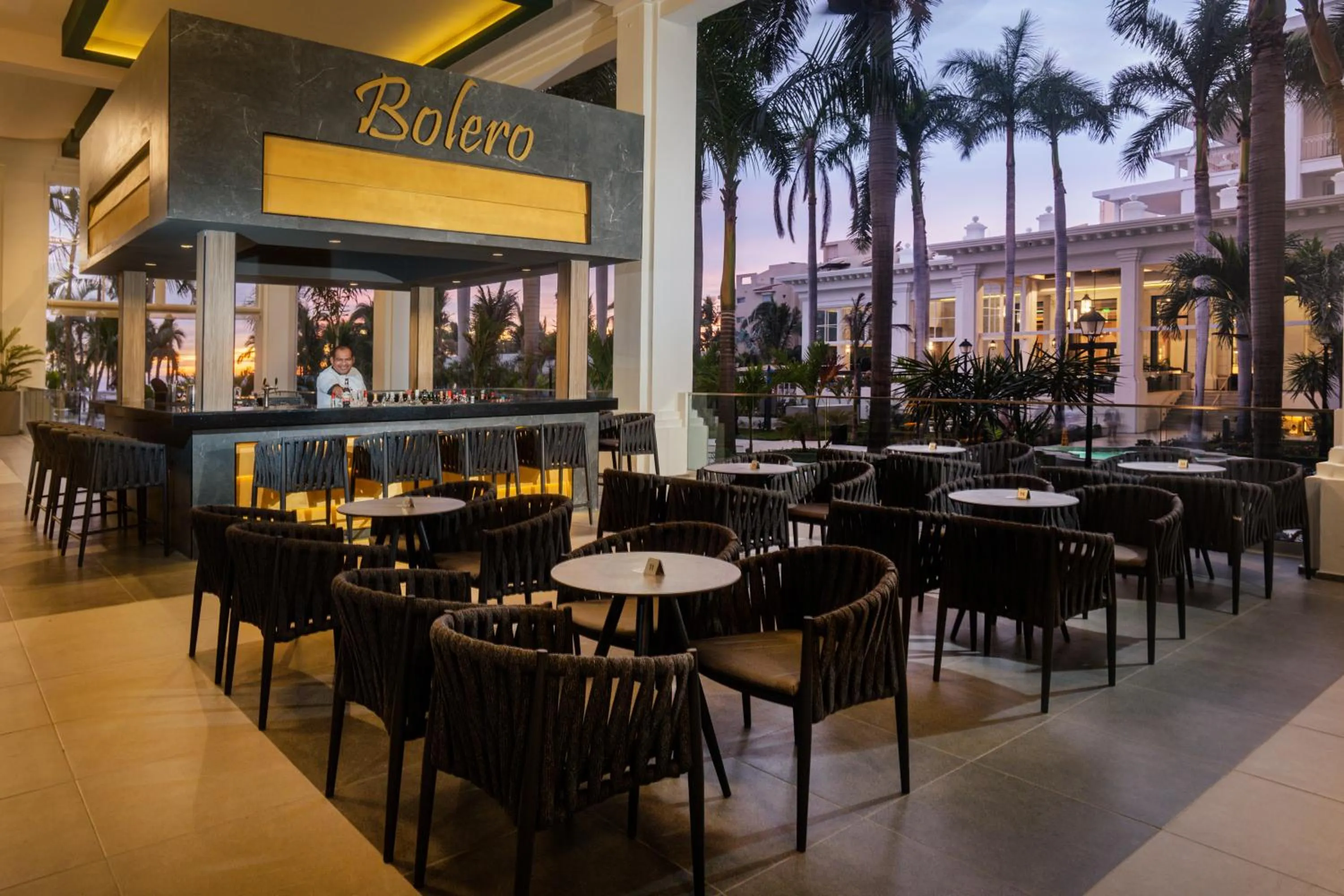 Lounge or bar in Riu Palace Pacifico - All Inclusive - Adults Only