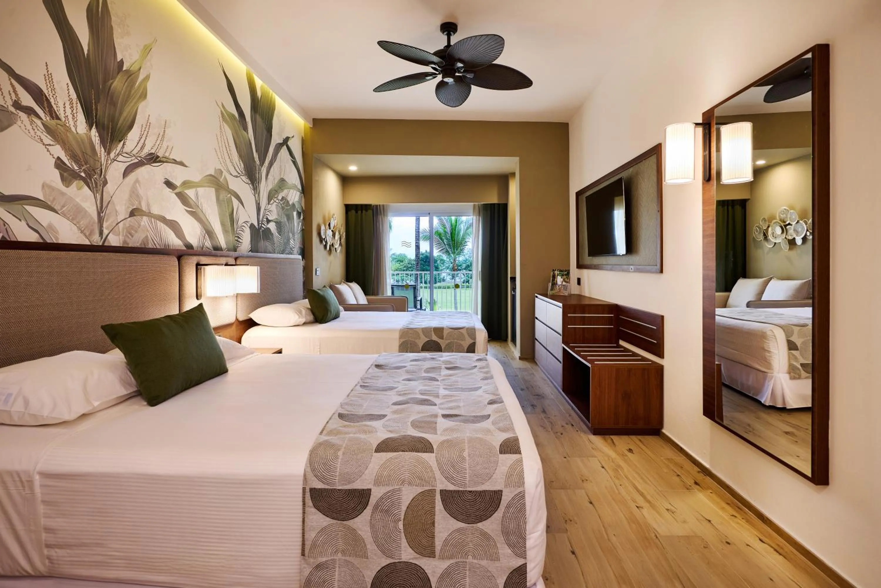 Photo of the whole room, Bed in Riu Guanacaste - All Inclusive