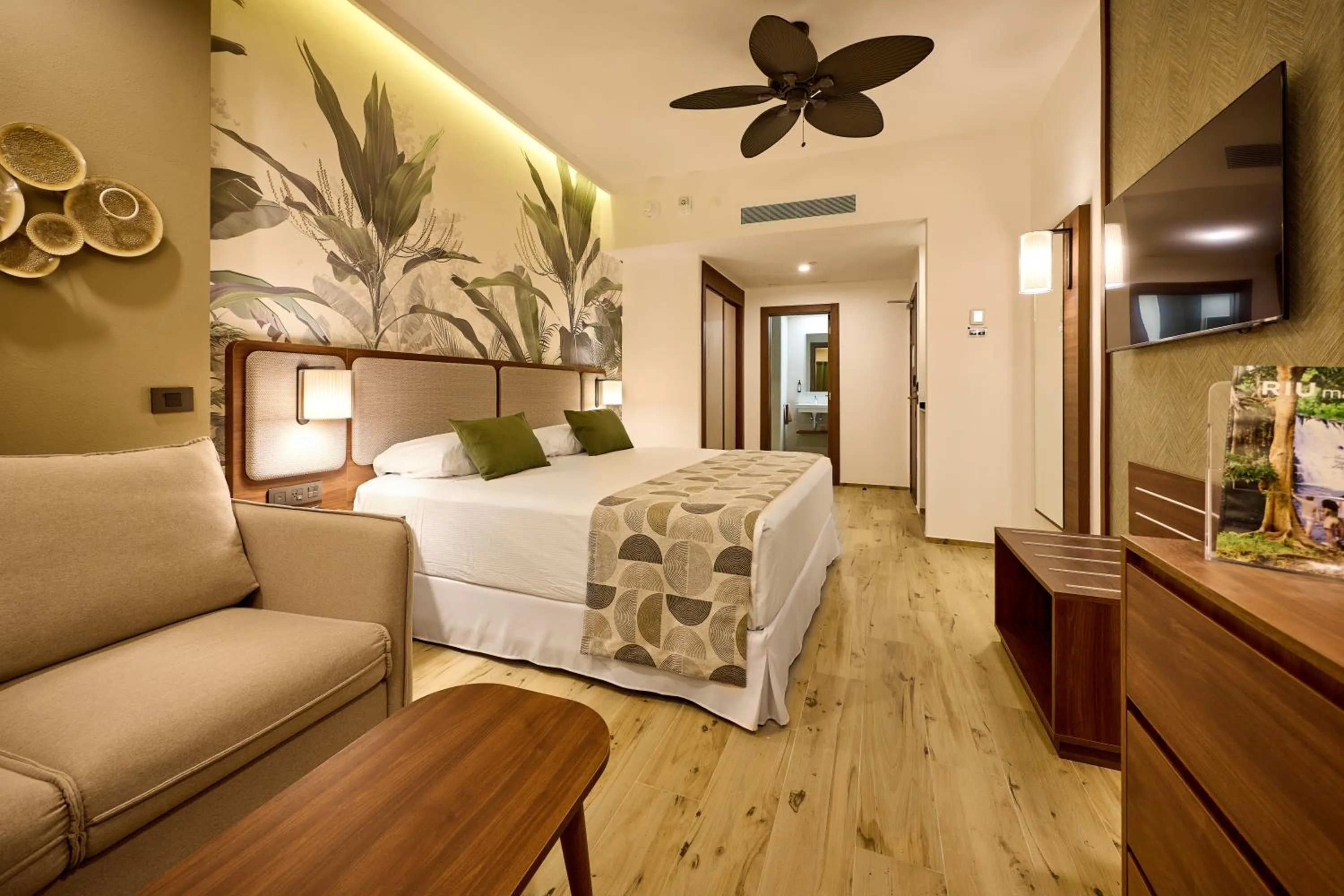 Photo of the whole room, Bed in Riu Guanacaste - All Inclusive