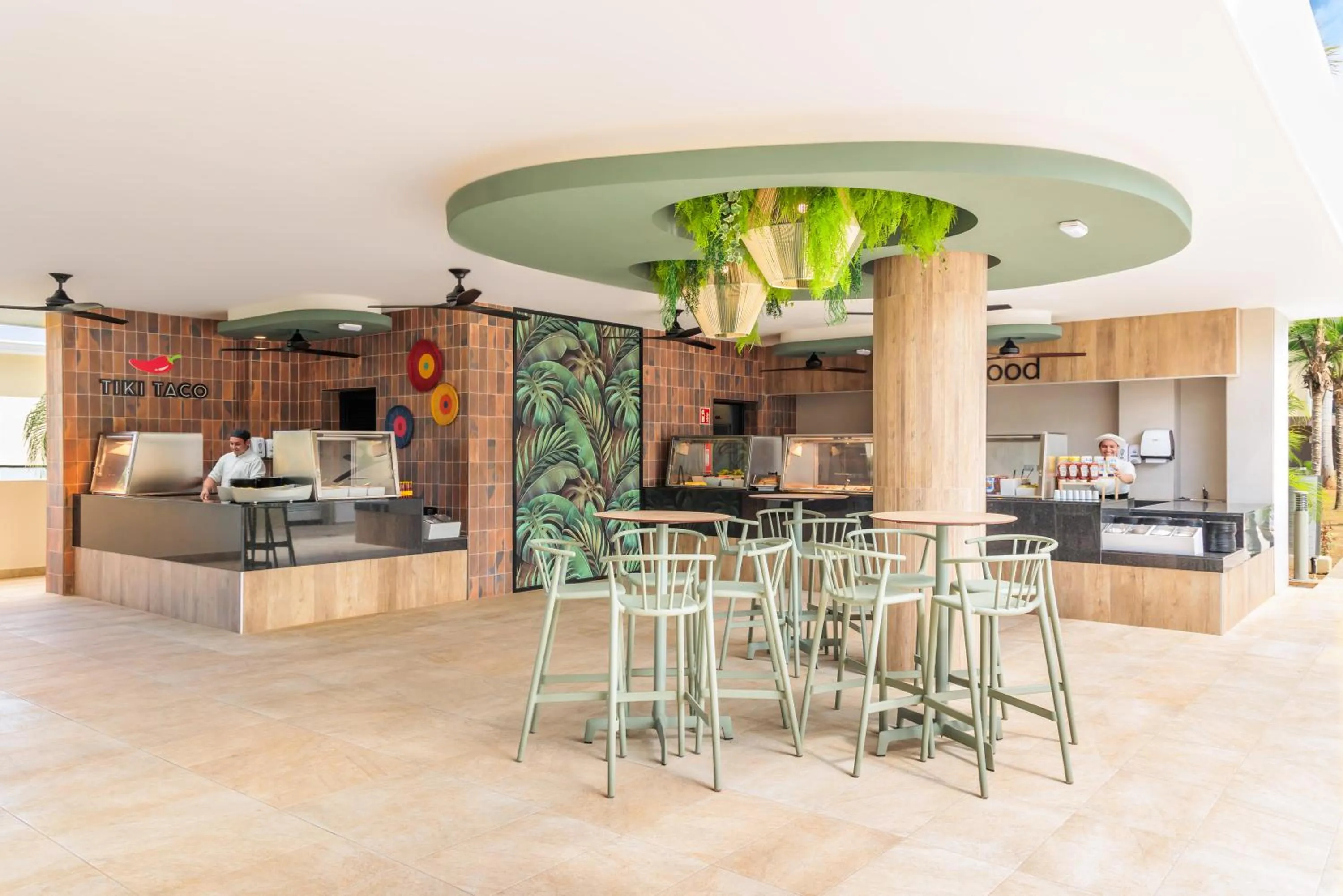 Food and drinks in Riu Guanacaste - All Inclusive