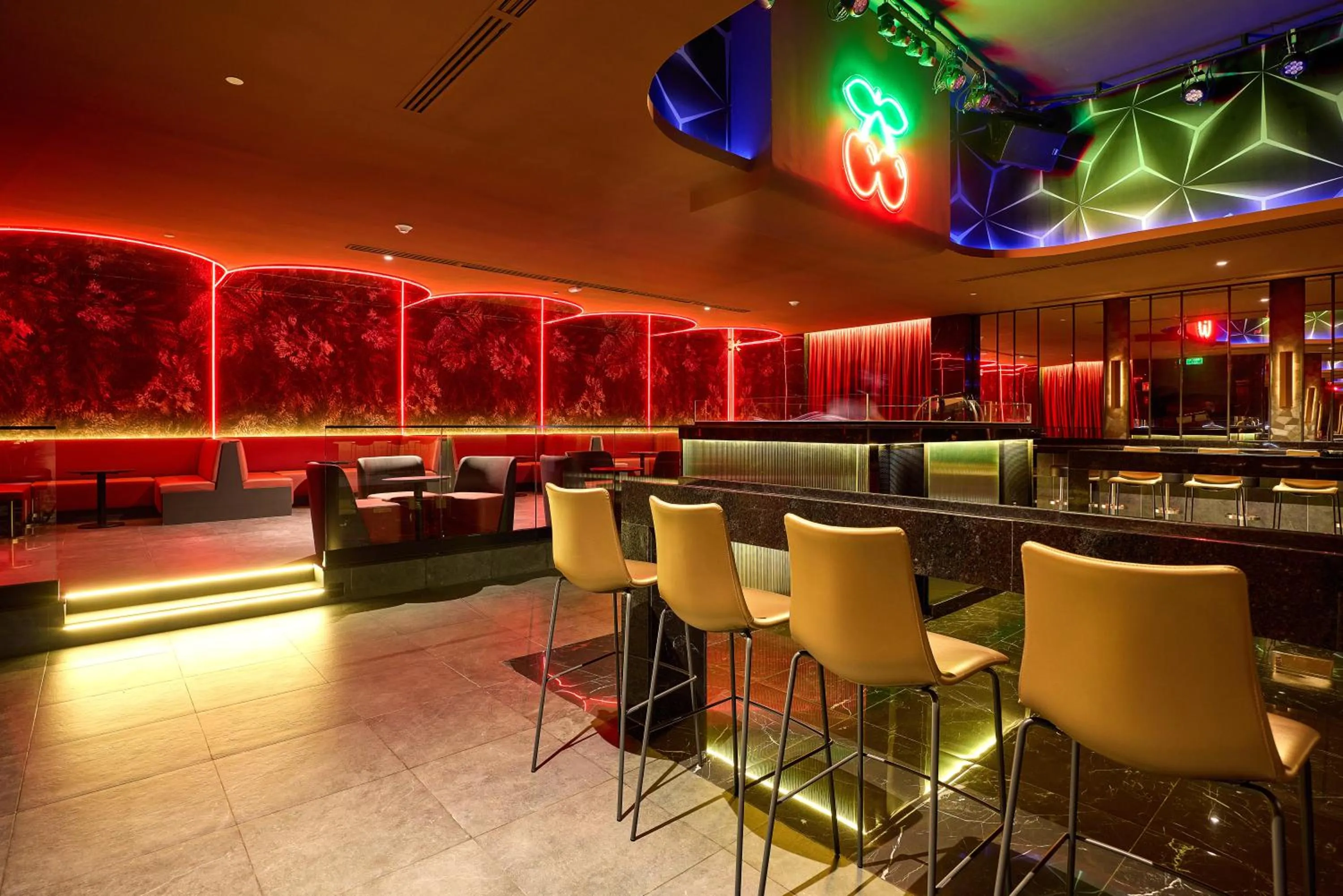 Nightclub / DJ in Riu Guanacaste - All Inclusive