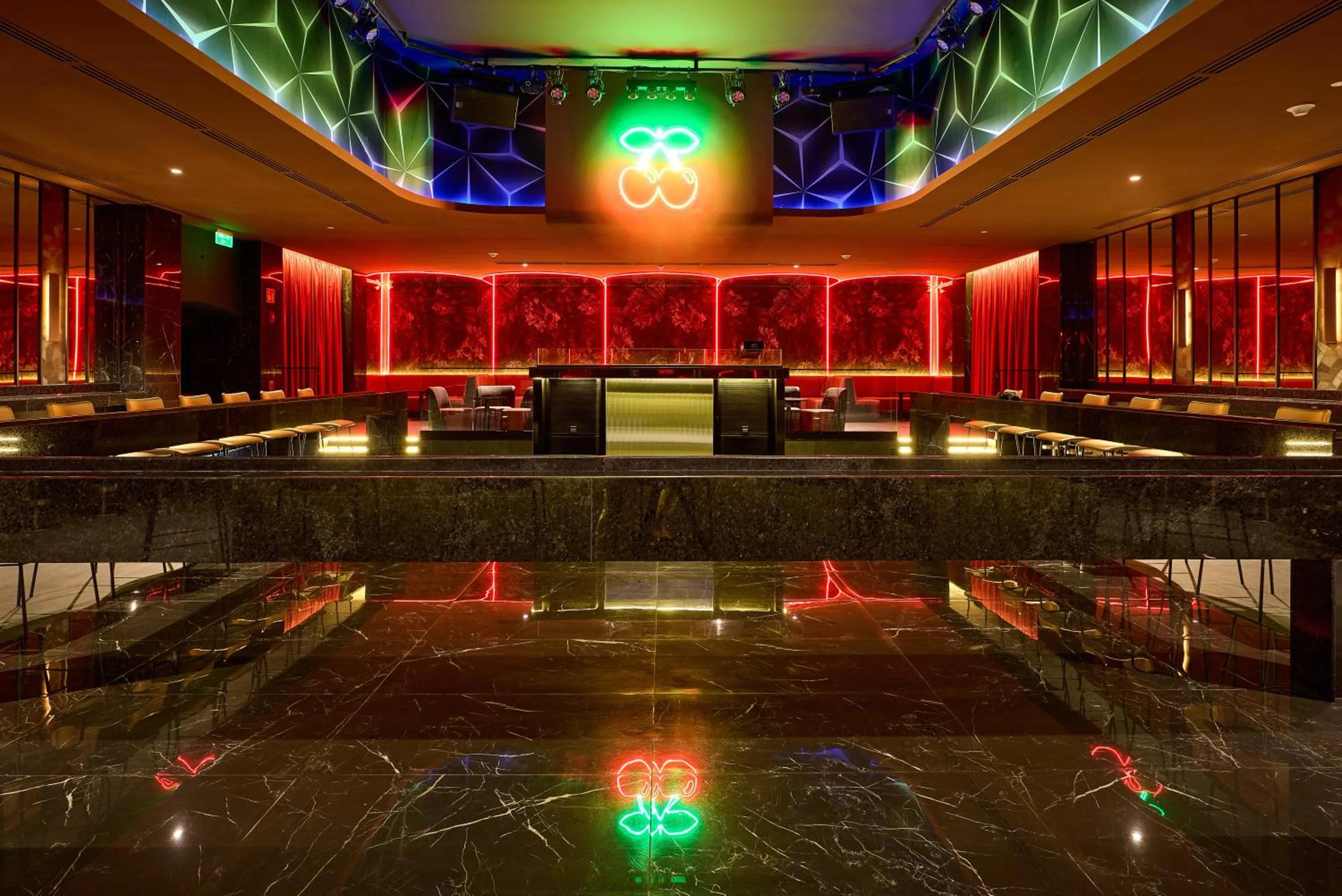 Nightclub / DJ in Riu Guanacaste - All Inclusive