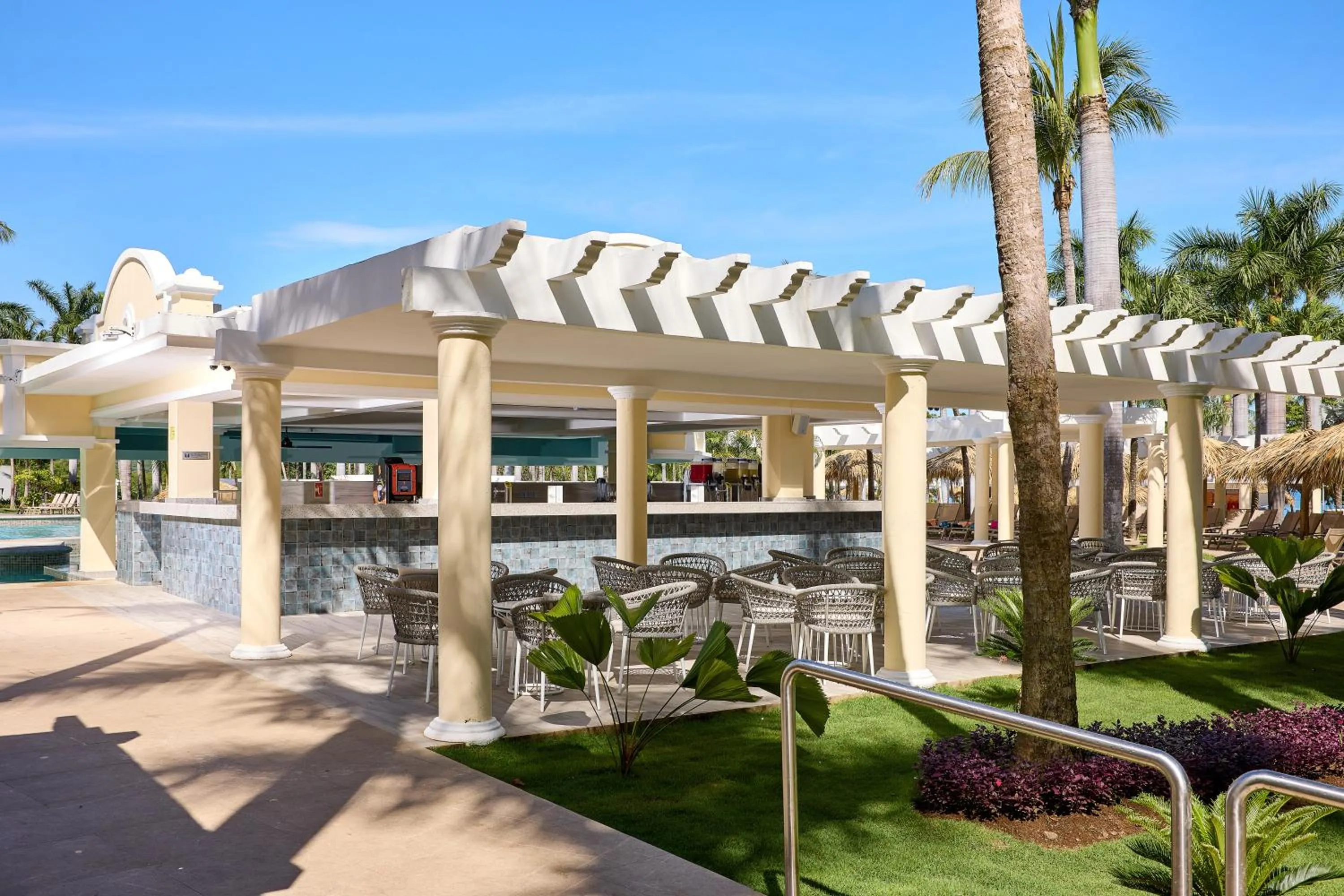 Lounge or bar in Riu Guanacaste - All Inclusive