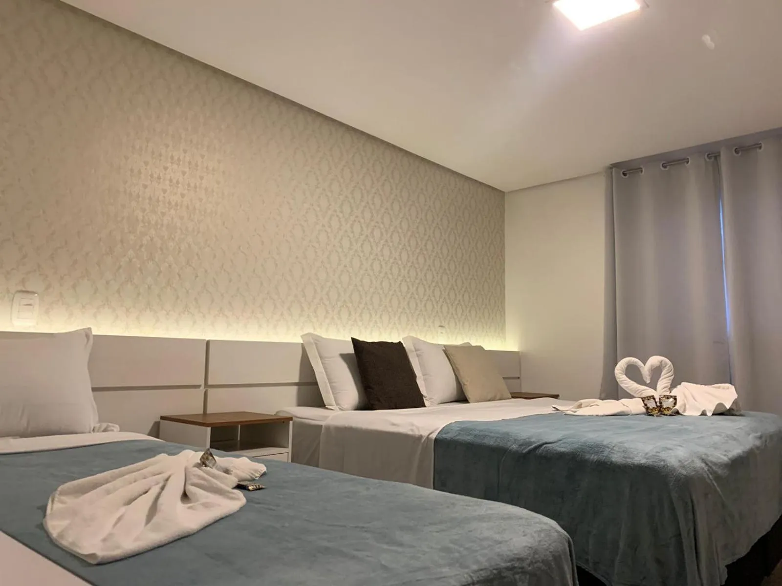 Bed in Hotel Golden Hills