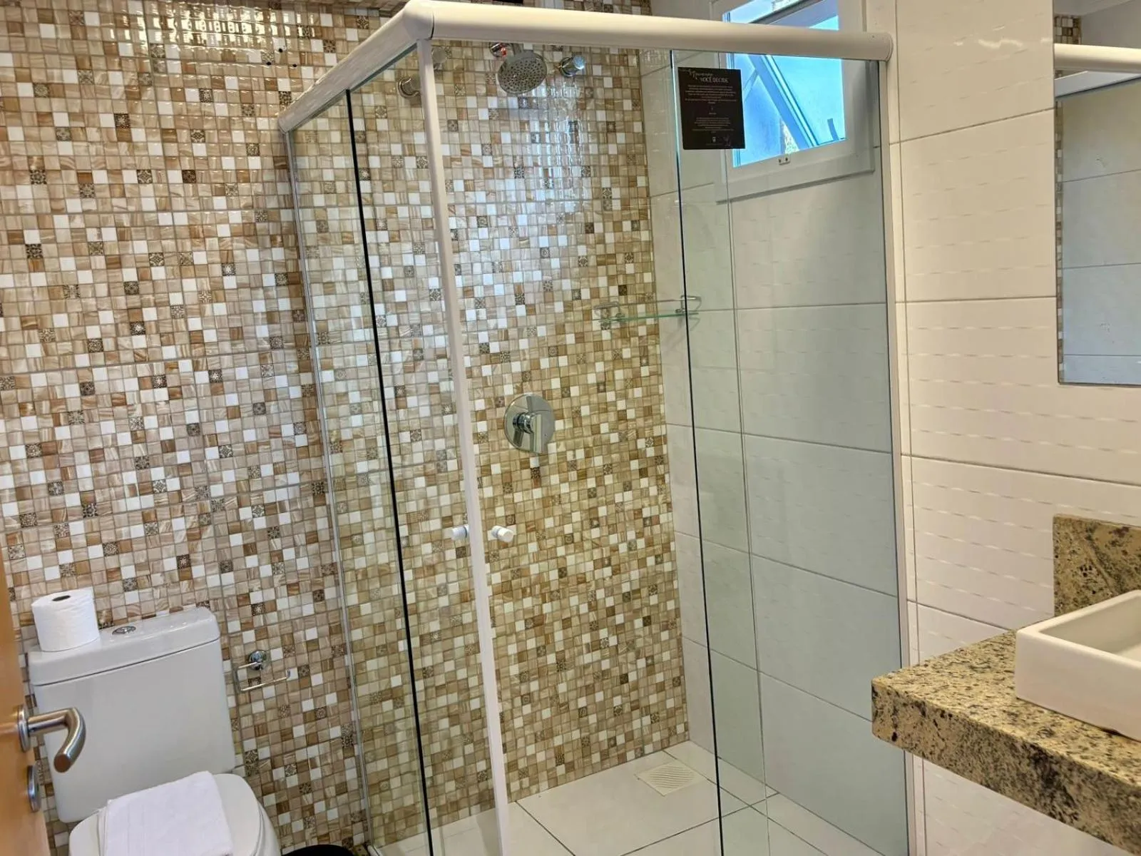 Bathroom in Hotel Golden Hills