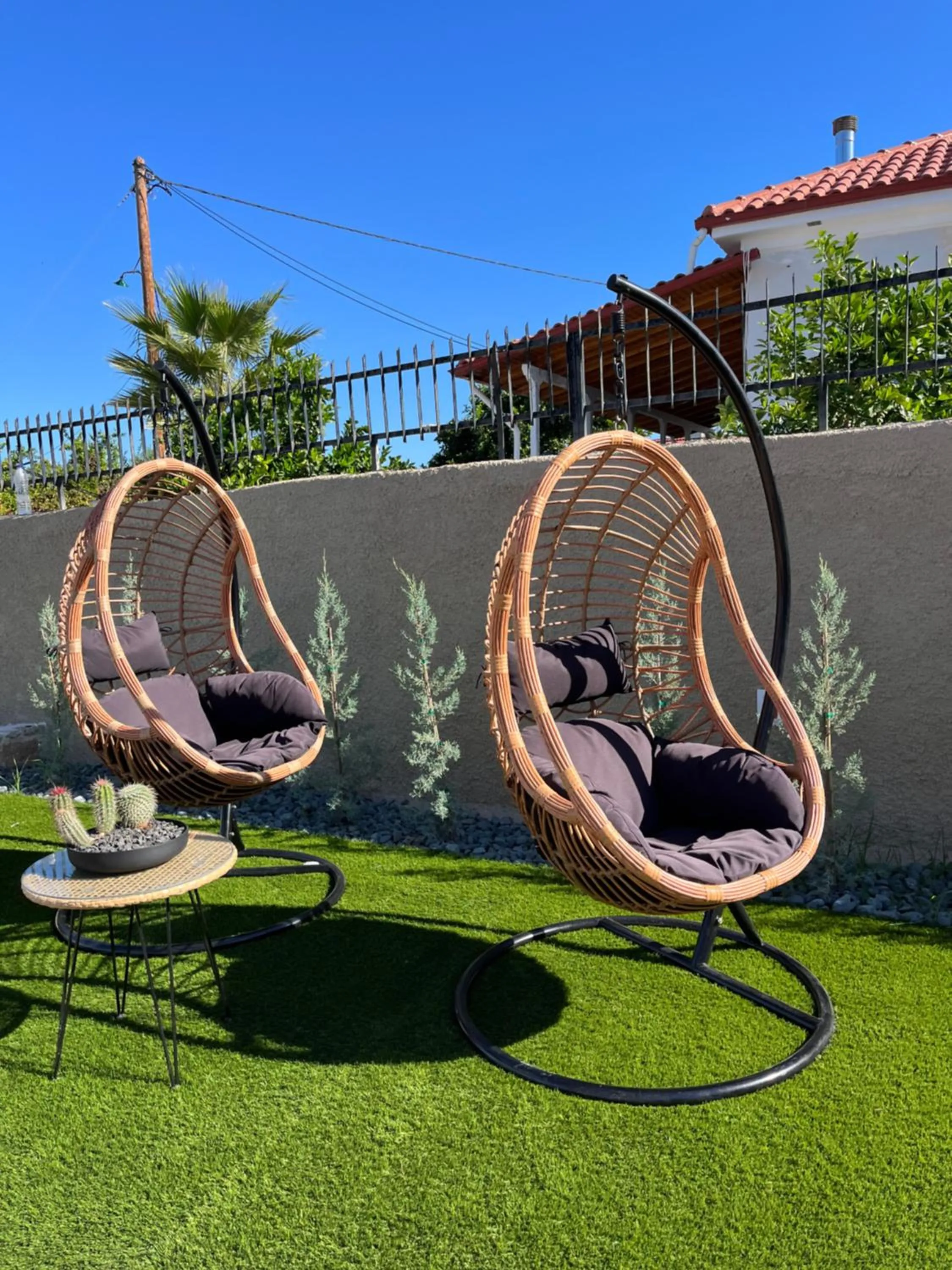 Spring in Octavia Rooms