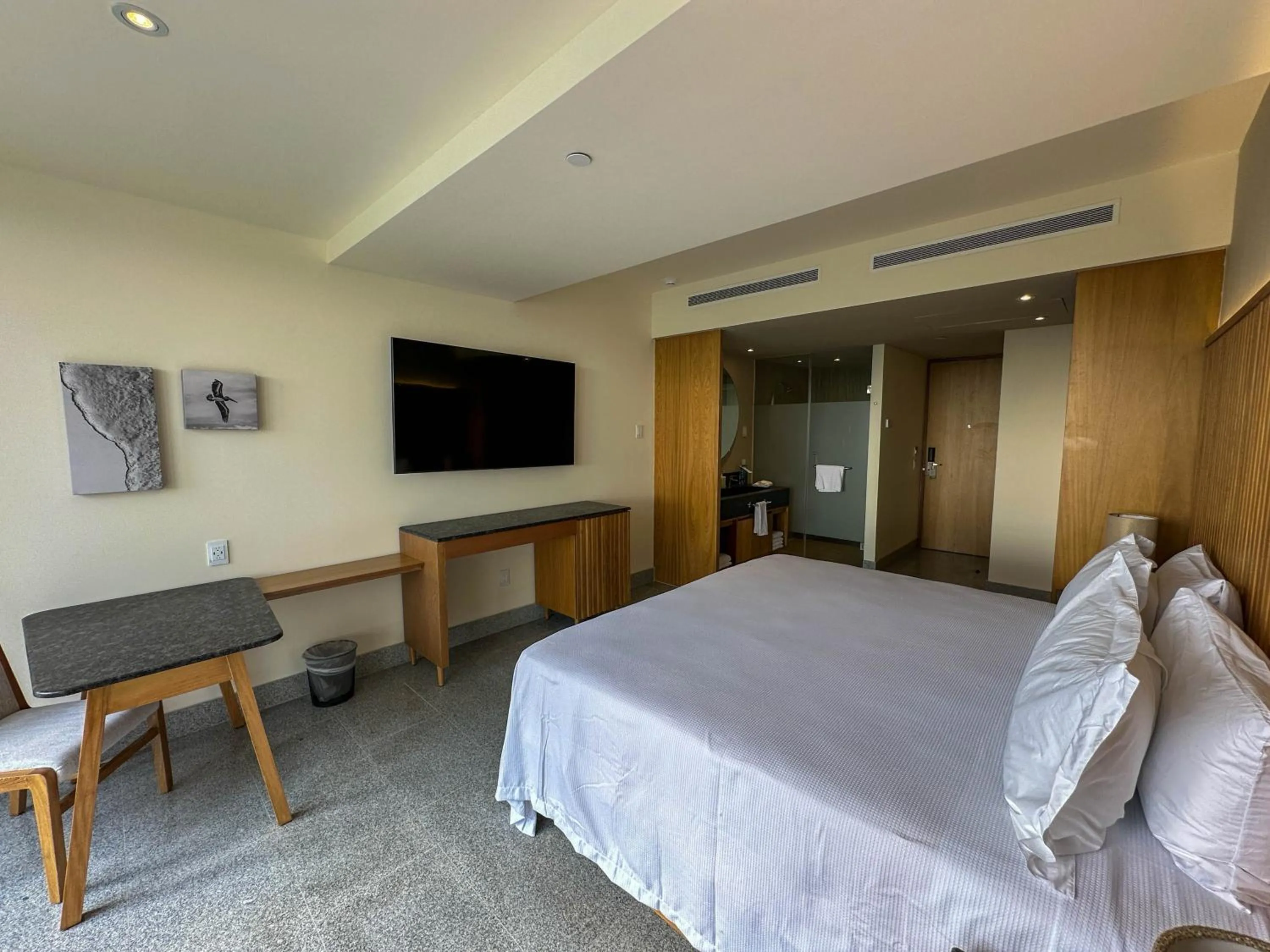 Photo of the whole room, Bed in Hotel Mio Riviera Nayarit - Adults Only