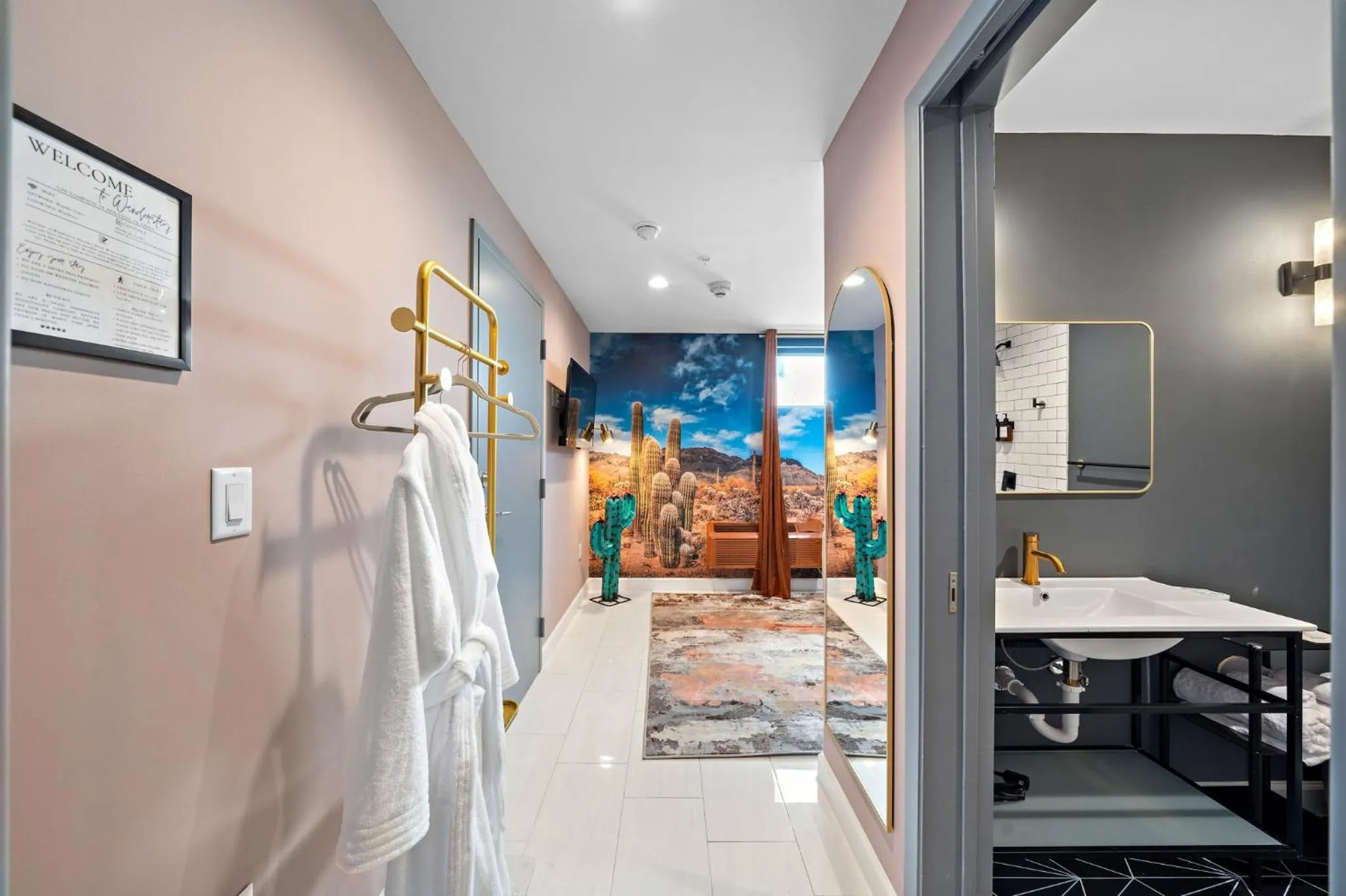 Photo of the whole room, Bed in Wanderstay Boutique Hotel