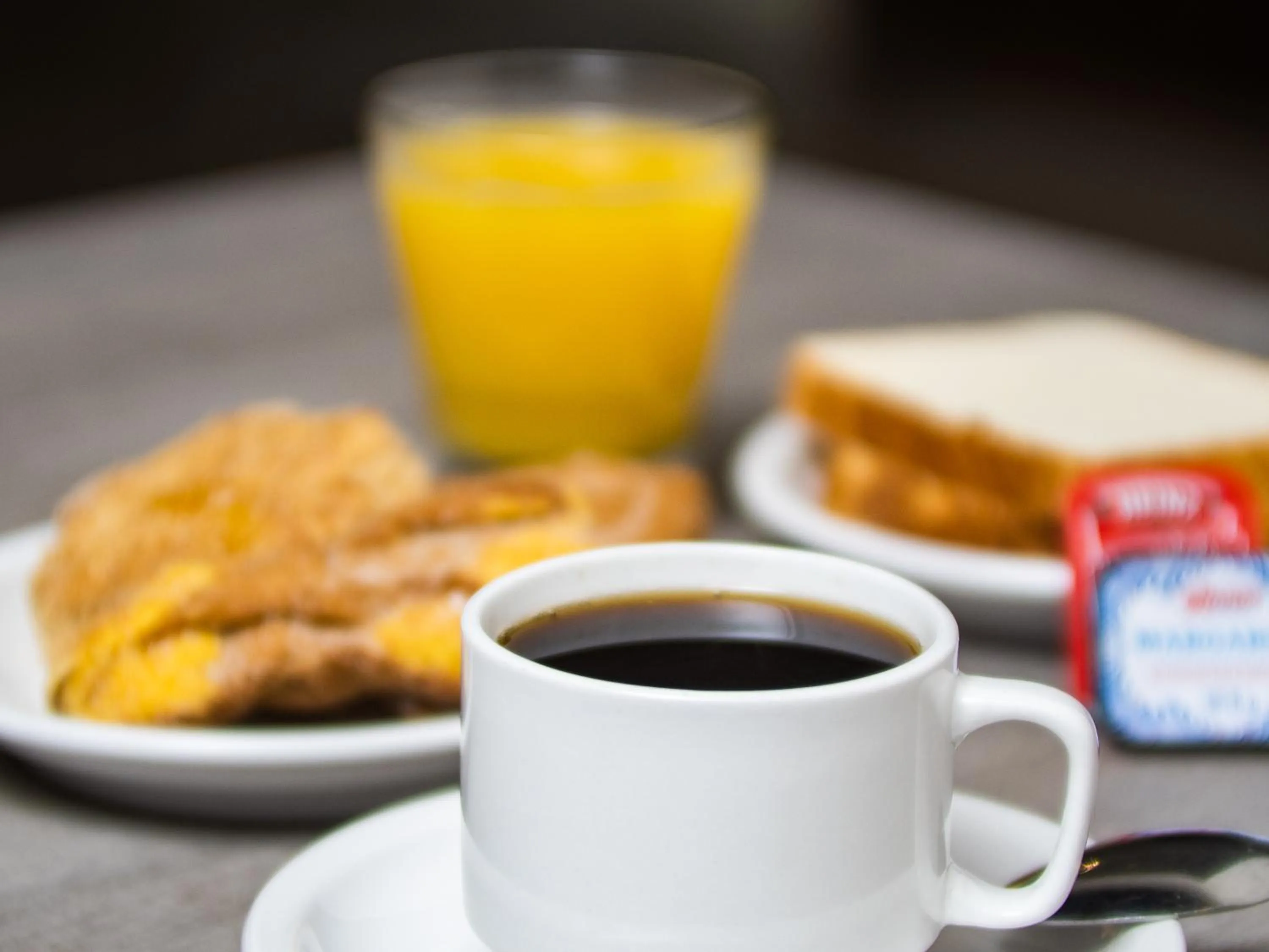 Breakfast in Hotel Mesaluna Short & Long Stay