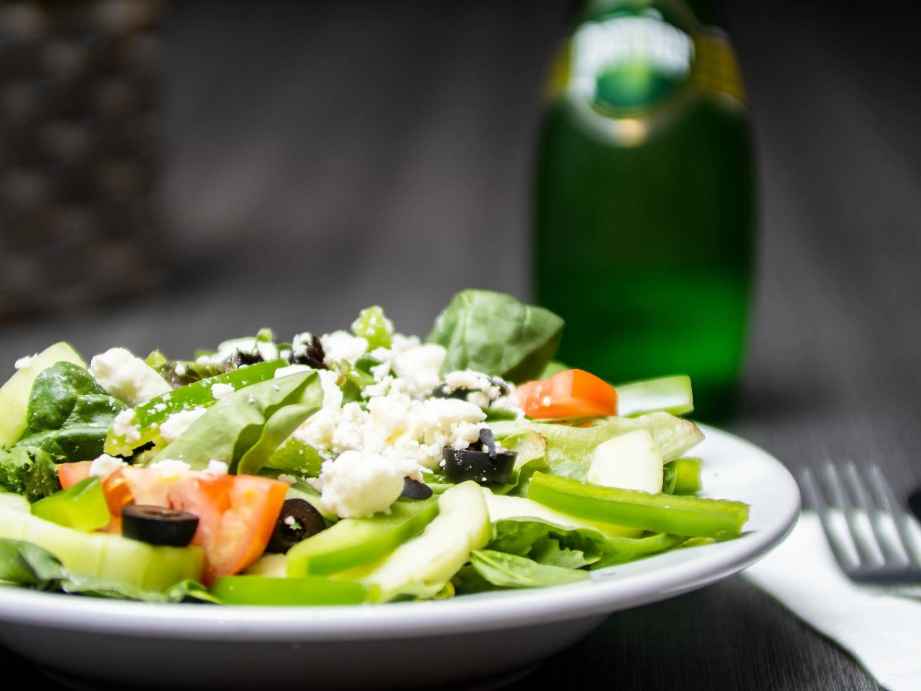 Restaurant/places to eat in Hotel Mesaluna Short & Long Stay