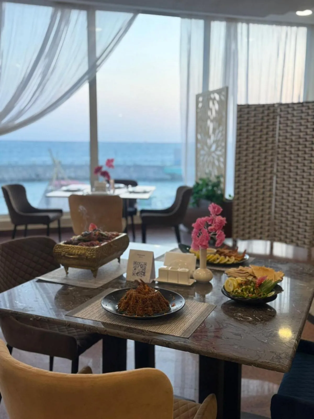 Restaurant/places to eat in Radwa Ramada Resort