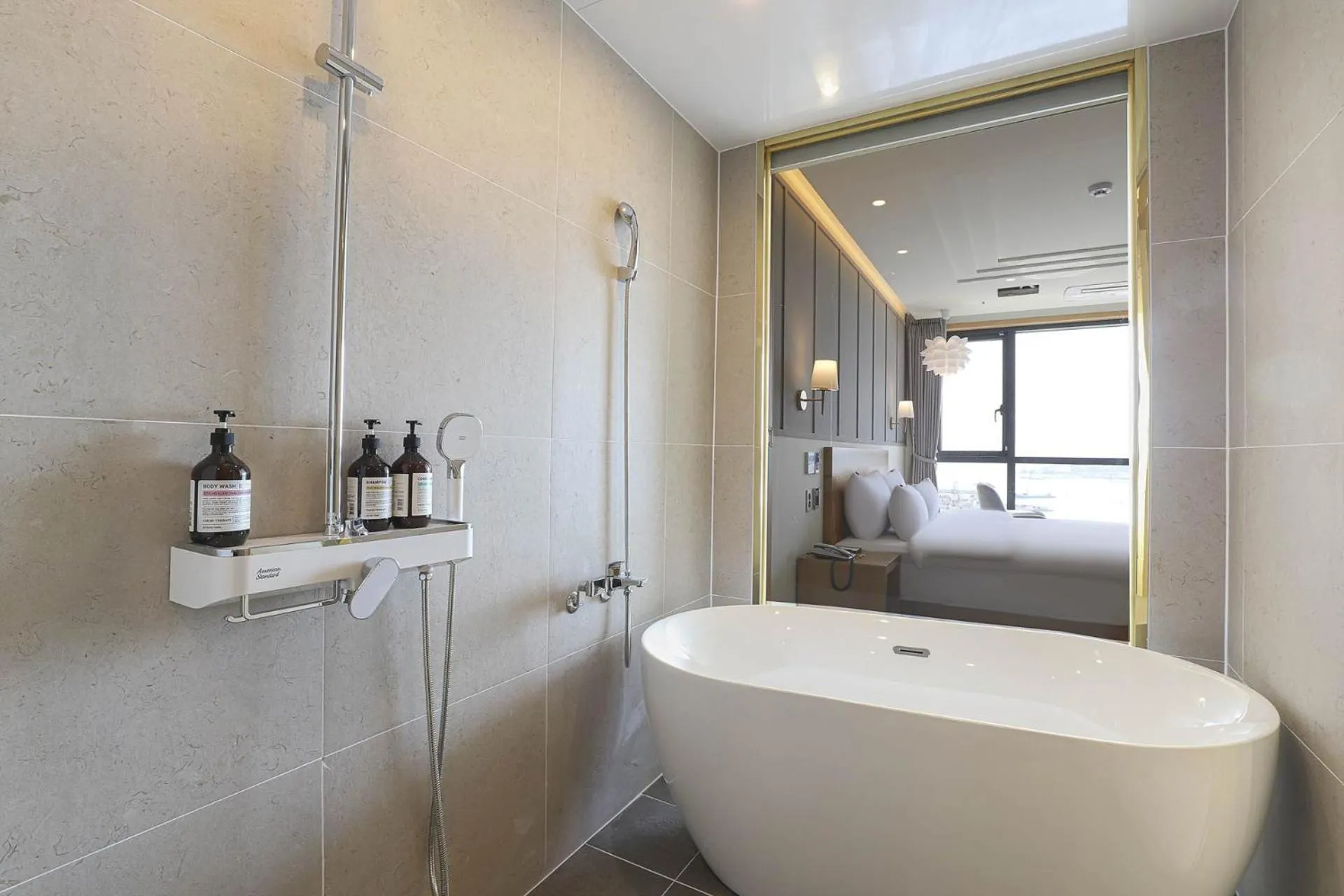 Shower, Bed in H avenue Kijang Ilgwang