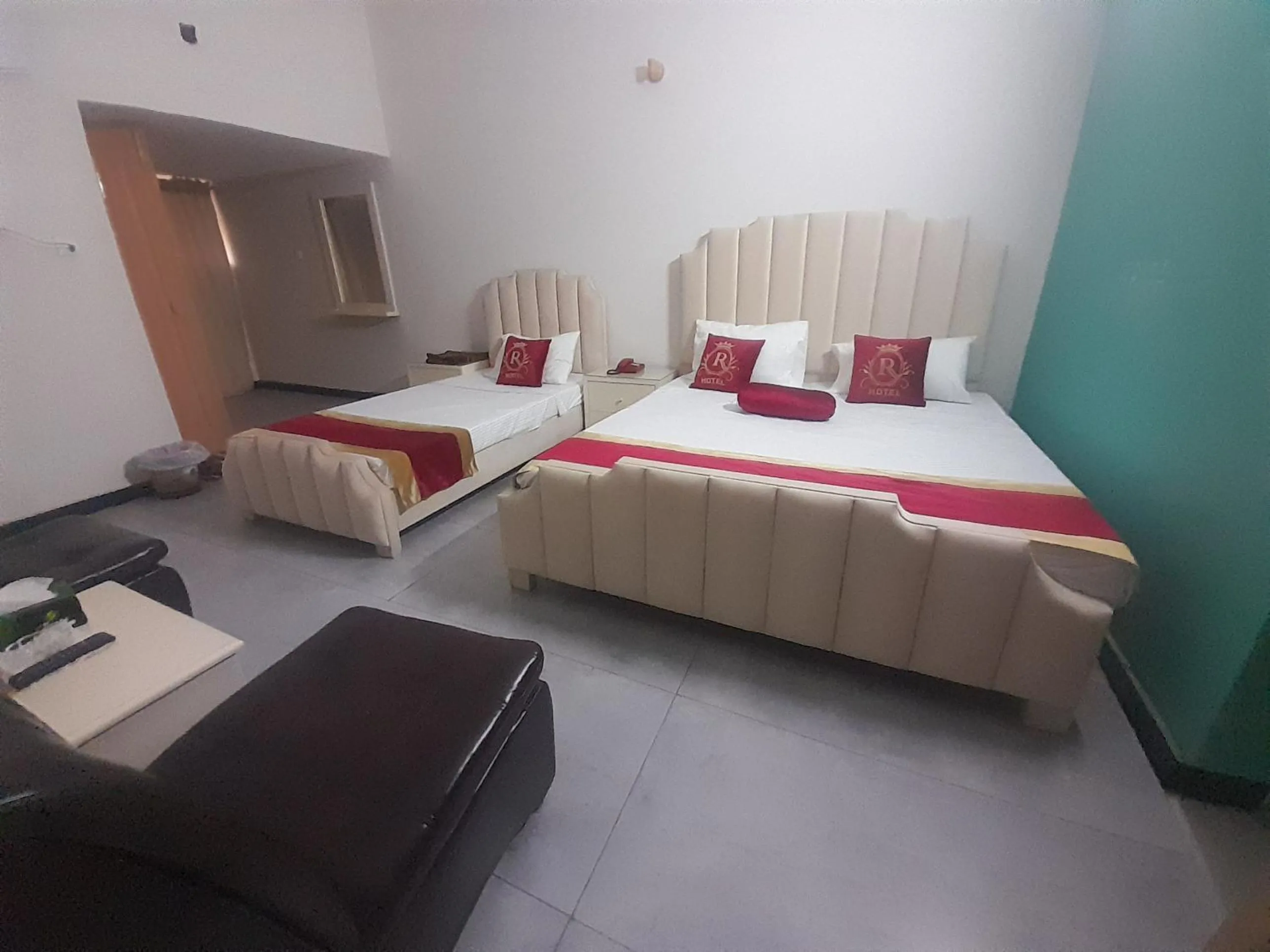 Bed in Hotel Royal Rose