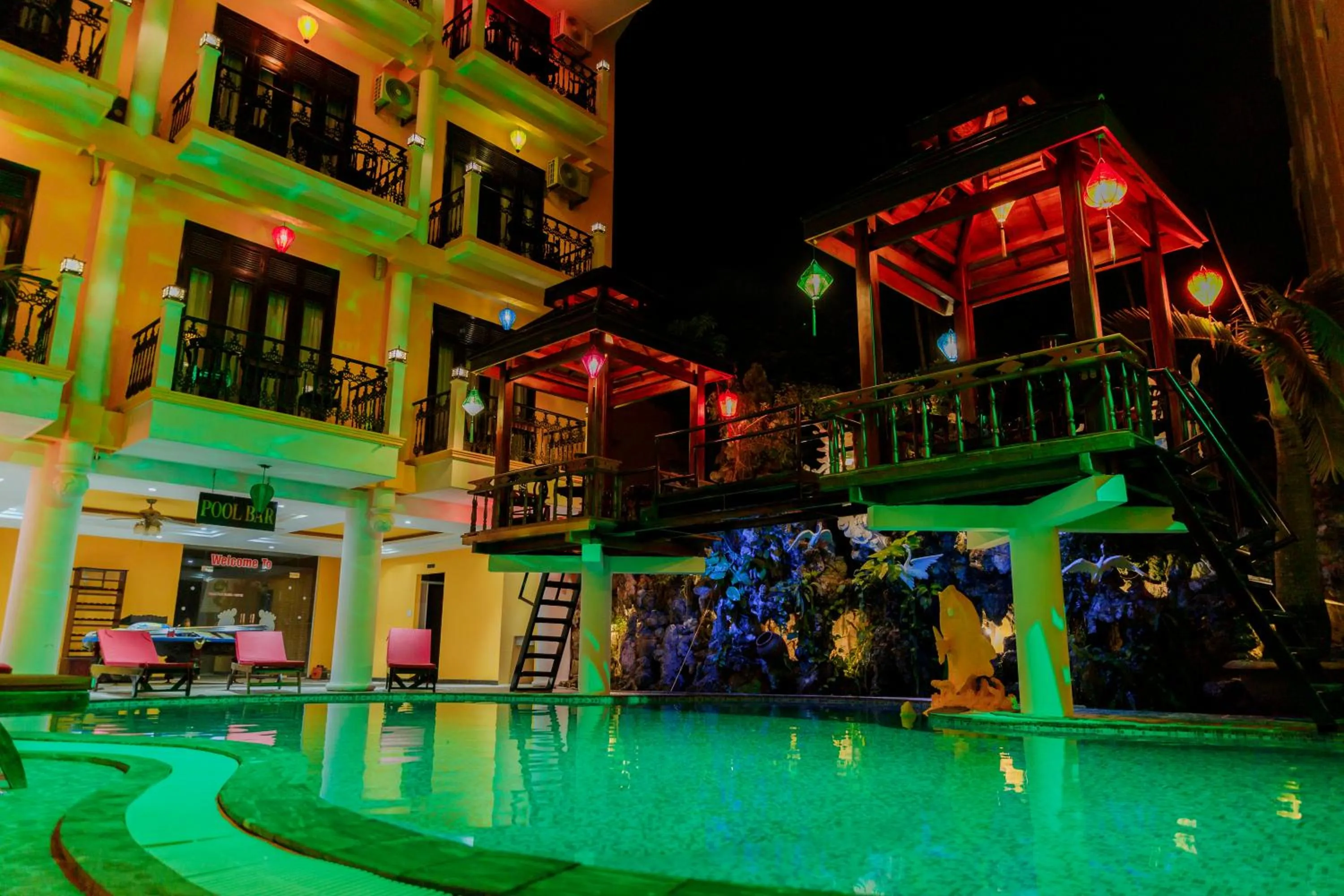 Swimming pool in iHome Hoi An