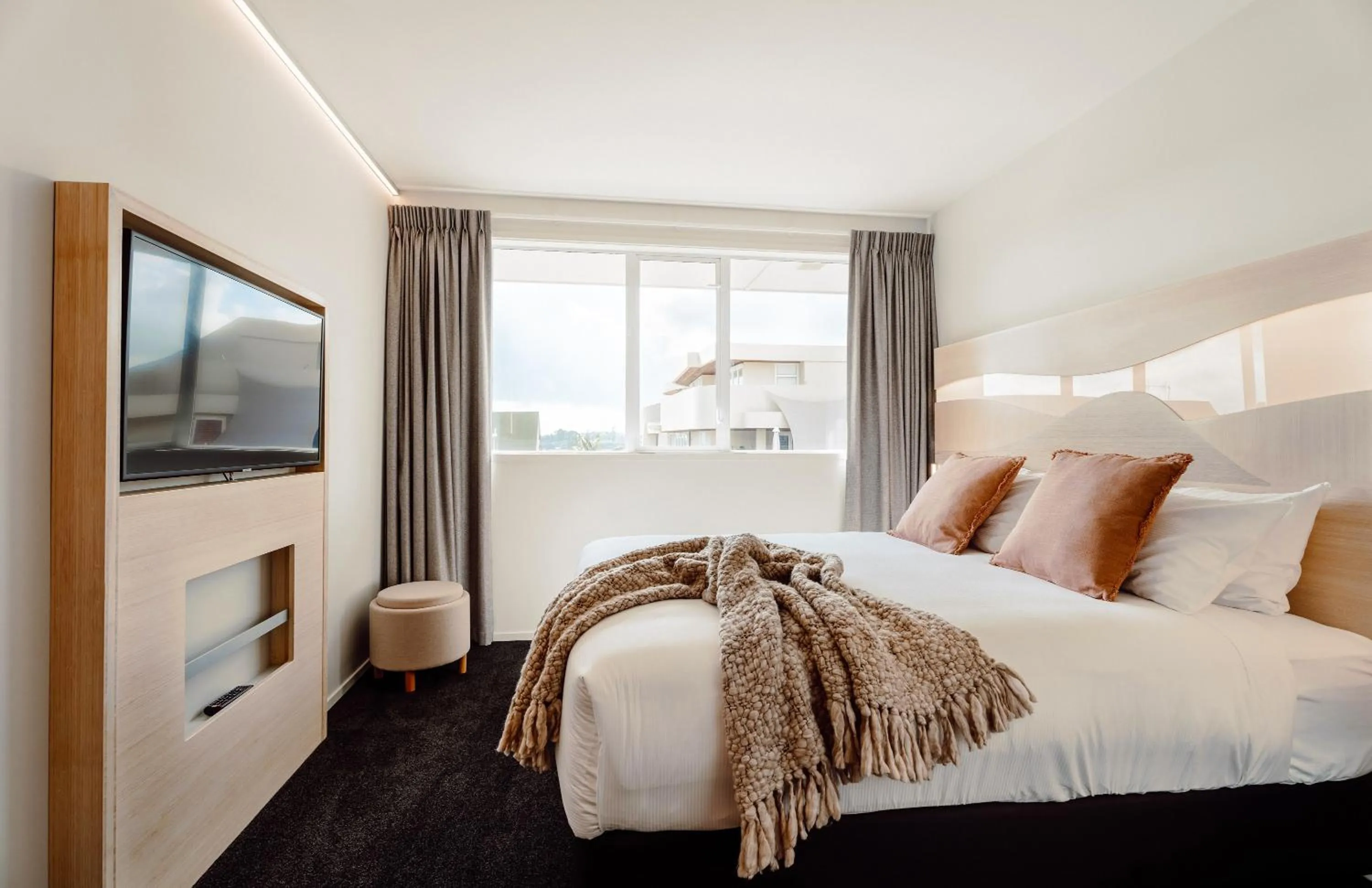 Bed in CitySide Hotel Tauranga