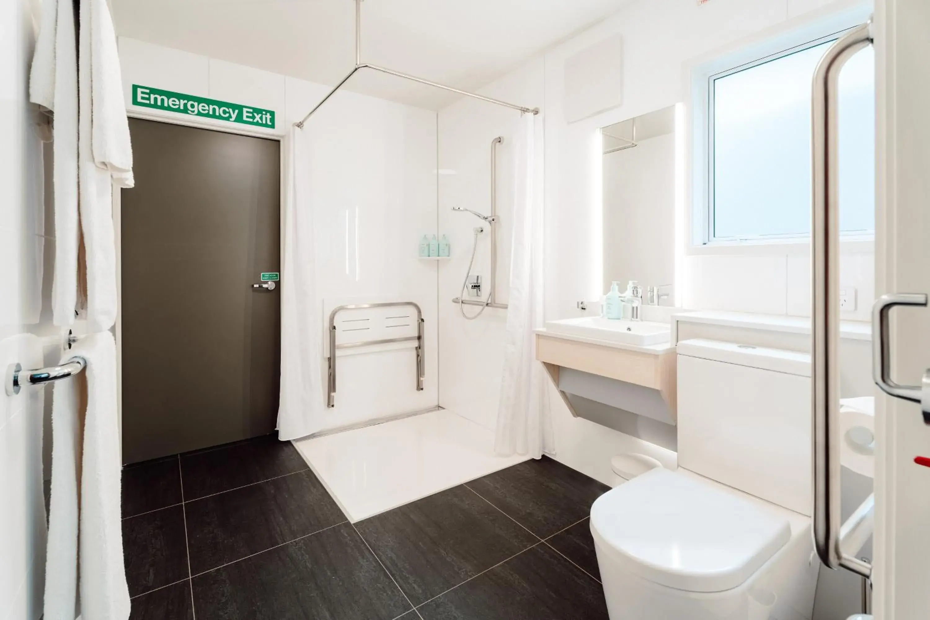 Family and Accessible Suite in CitySide Hotel Tauranga Family and Accessible Suite in CitySide Hotel Tauranga