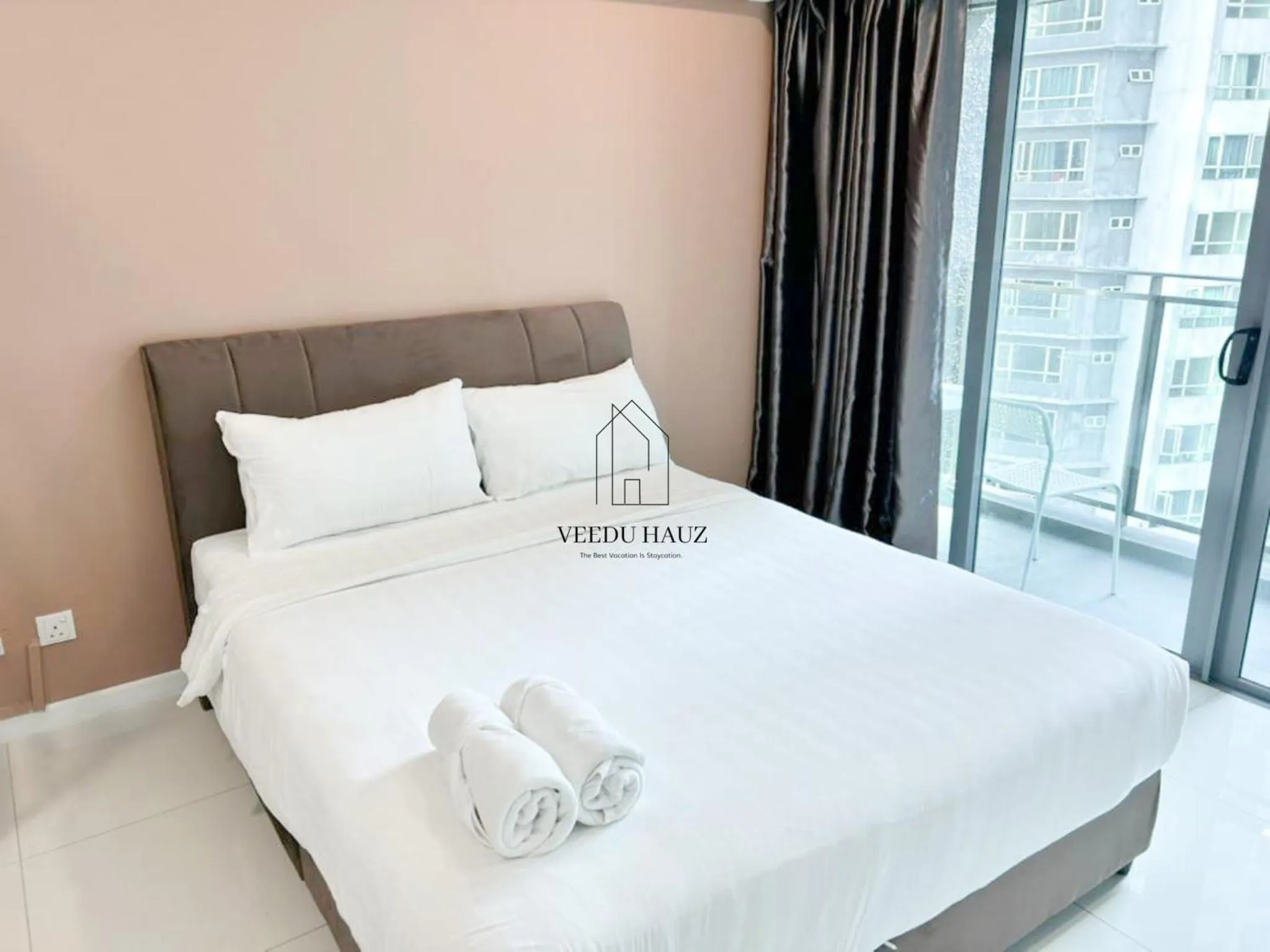 Bed in Mercu Summer Suites KLCC by Veedu Hauz