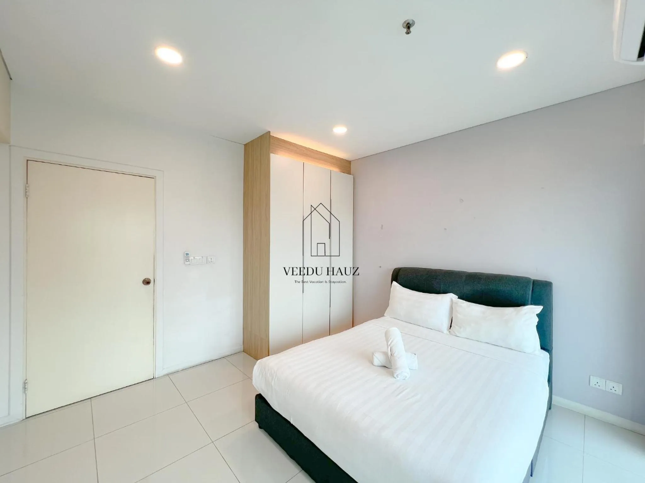 Bedroom, Bed in Mercu Summer Suites KLCC by Veedu Hauz