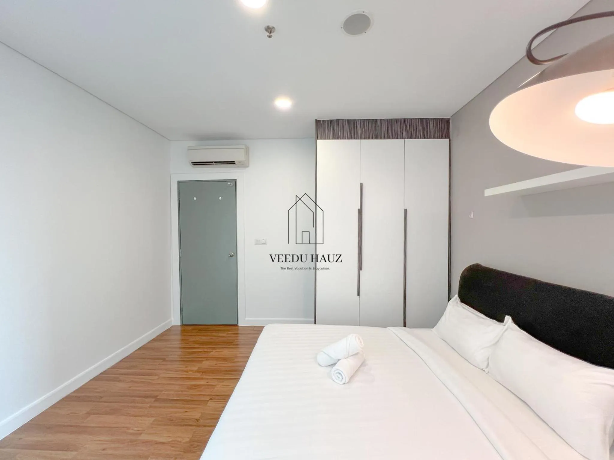 Bedroom, Bed in Mercu Summer Suites KLCC by Veedu Hauz