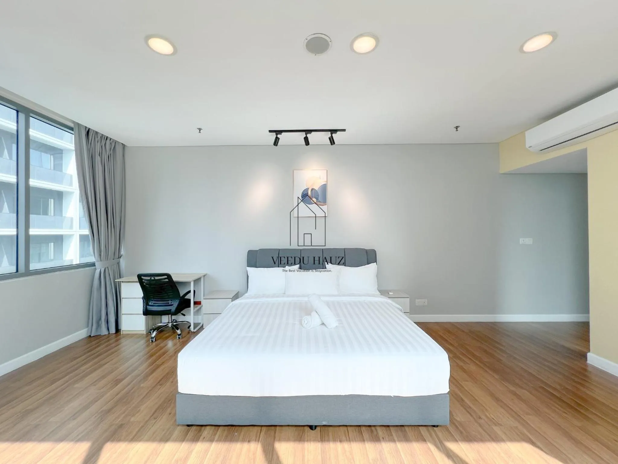 Bedroom, Bed in Mercu Summer Suites KLCC by Veedu Hauz