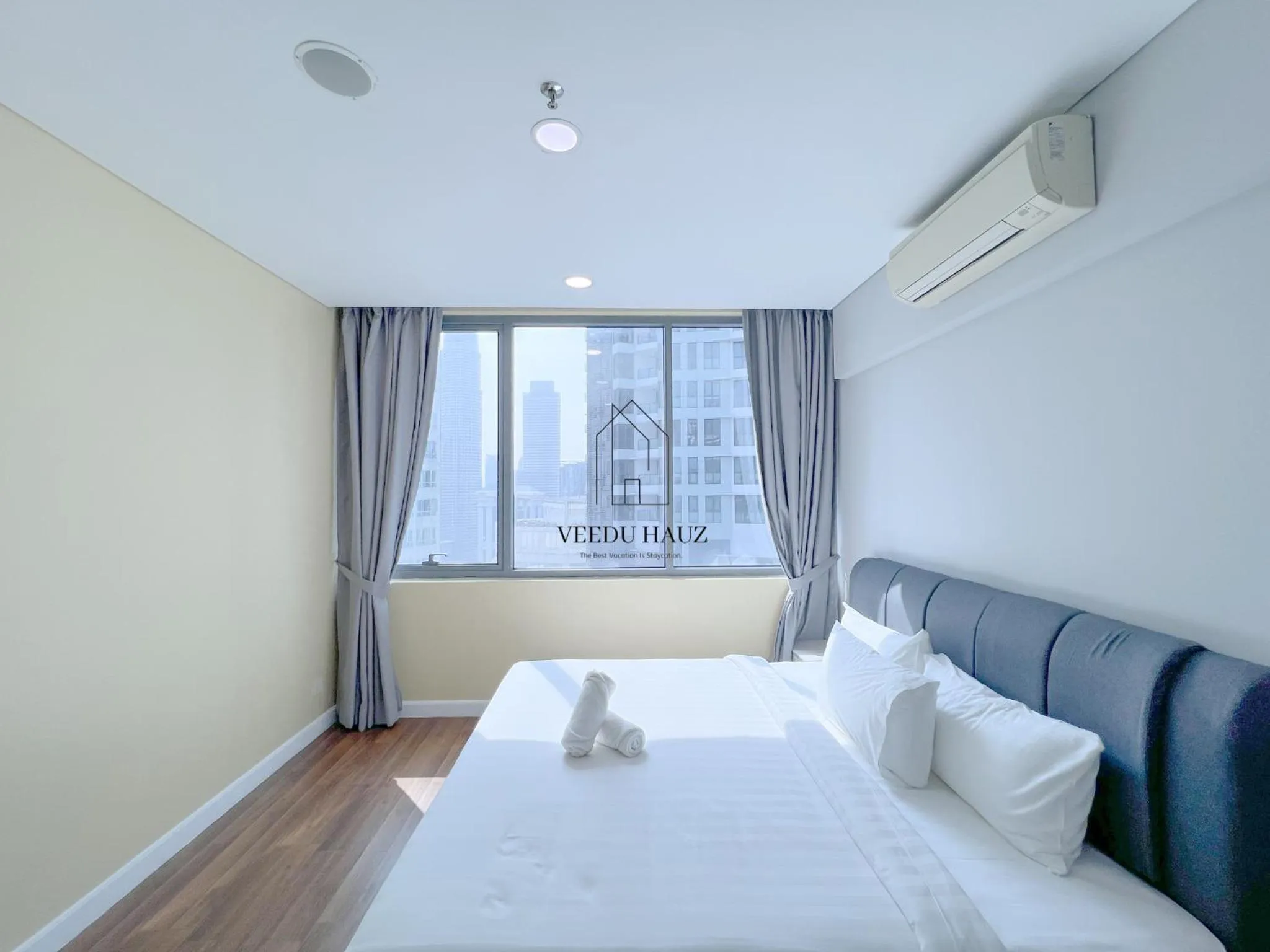 Bedroom, Bed in Mercu Summer Suites KLCC by Veedu Hauz