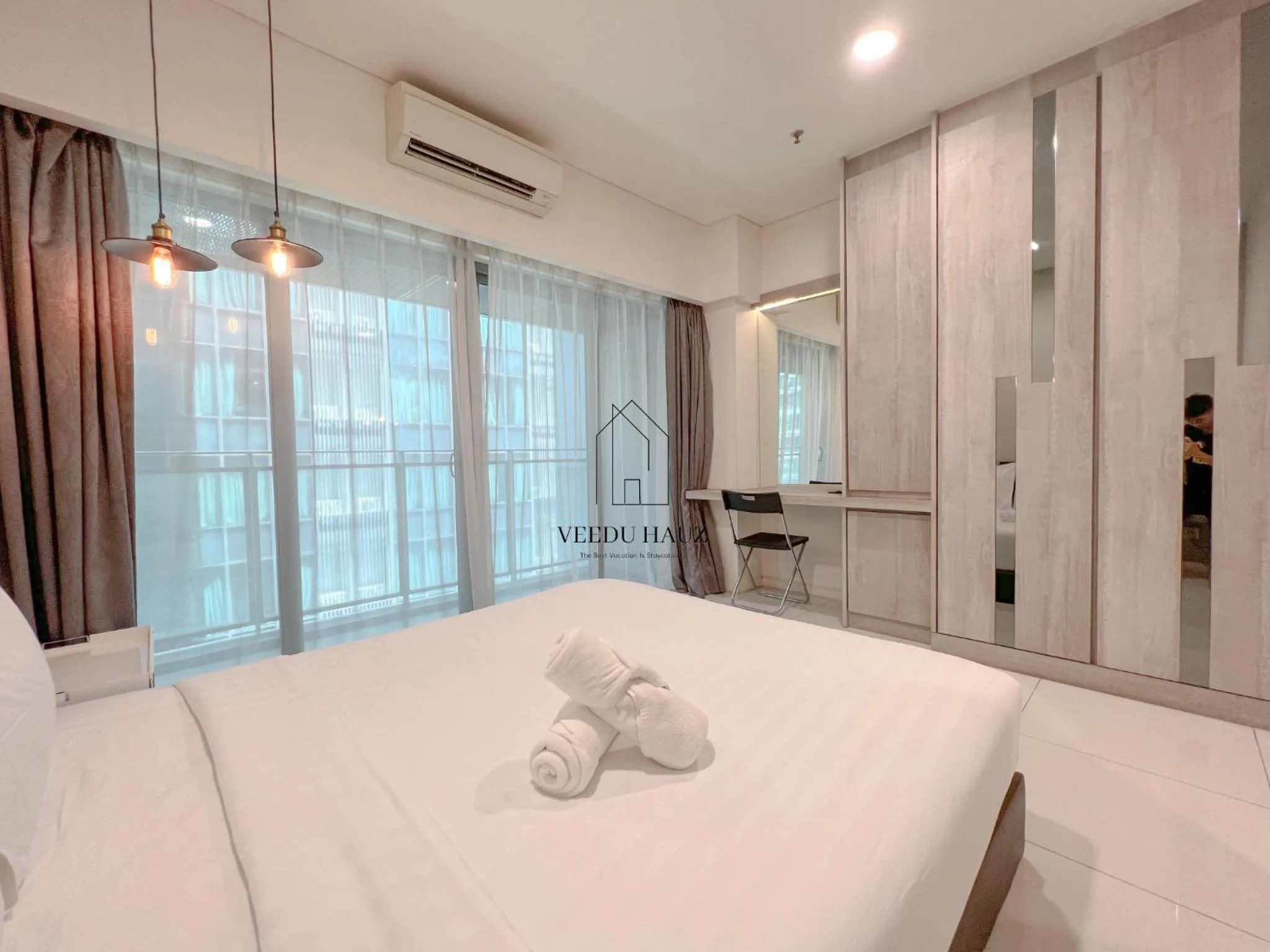 Bed in Mercu Summer Suites KLCC by Veedu Hauz