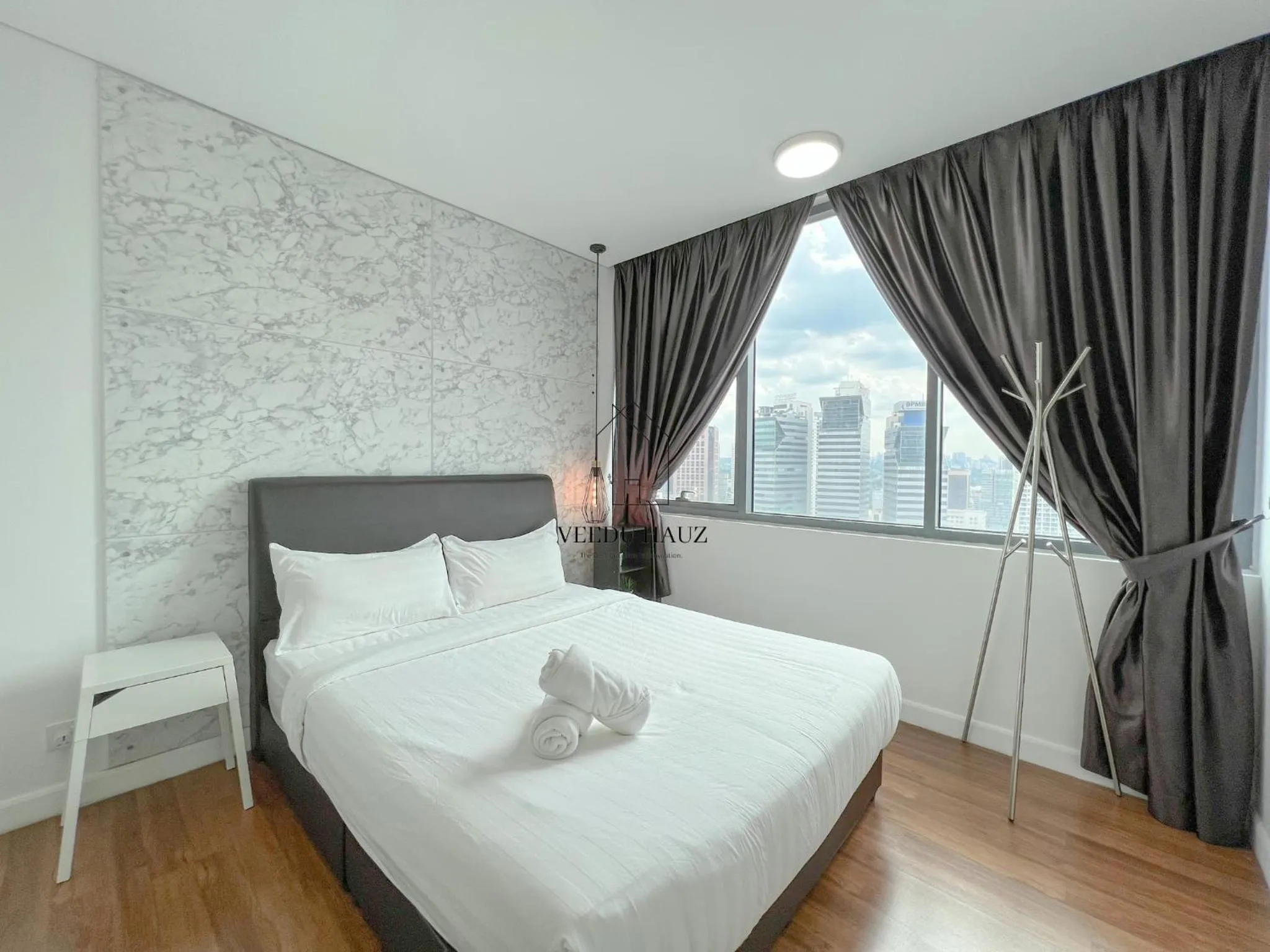 Bedroom, Bed in Mercu Summer Suites KLCC by Veedu Hauz