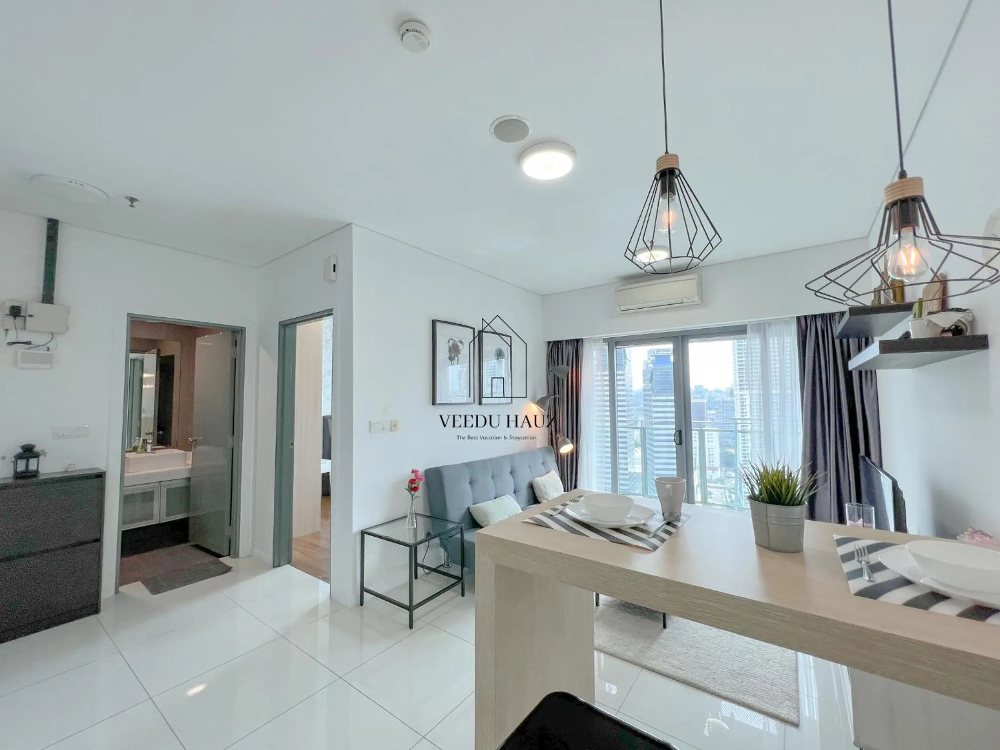 Kitchen or kitchenette in Mercu Summer Suites KLCC by Veedu Hauz