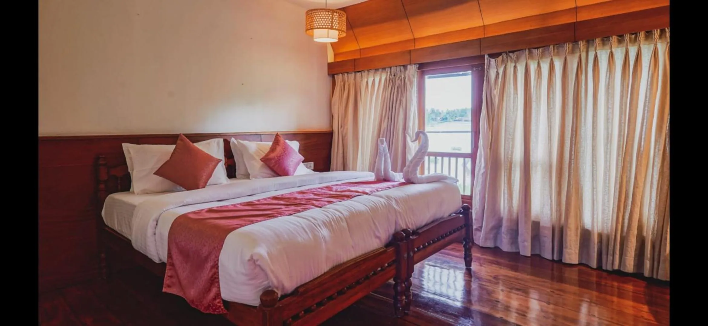 Bedroom, Bed in Kerala Boathouse