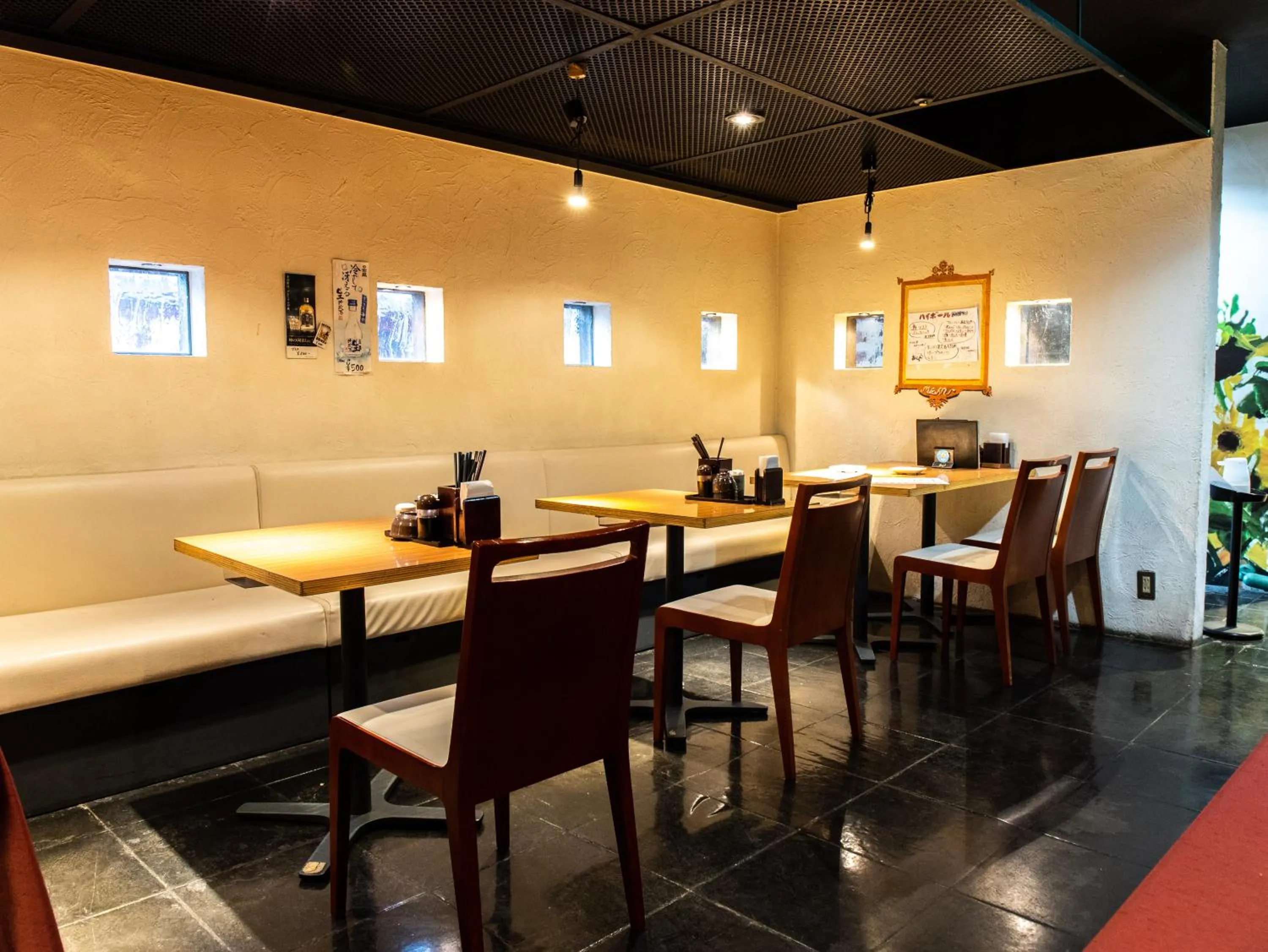 Restaurant/places to eat in Ramada Encore by Wyndham Amagasaki