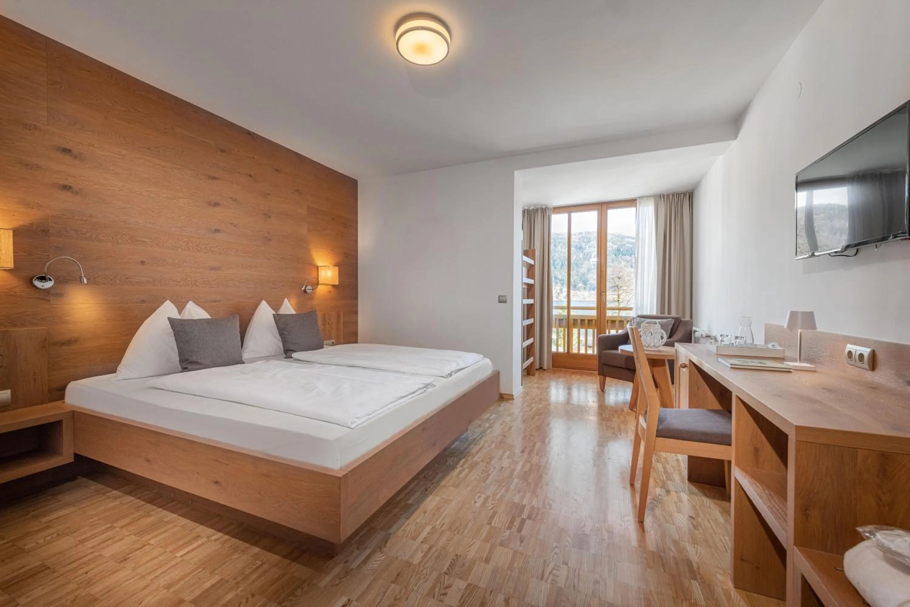 Family Studio with Lake View in Seehotel Urban