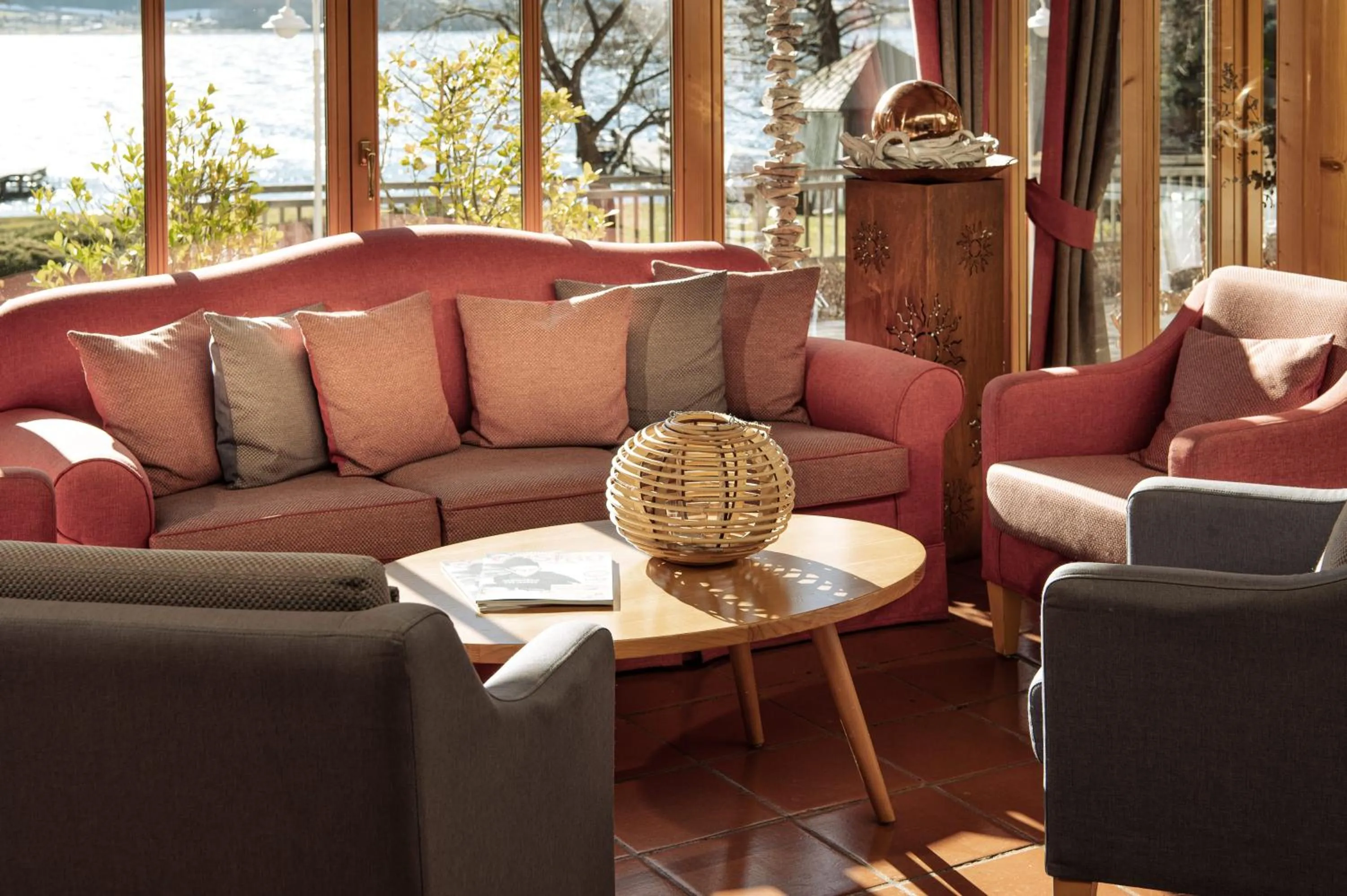 Lobby or reception in Seehotel Urban