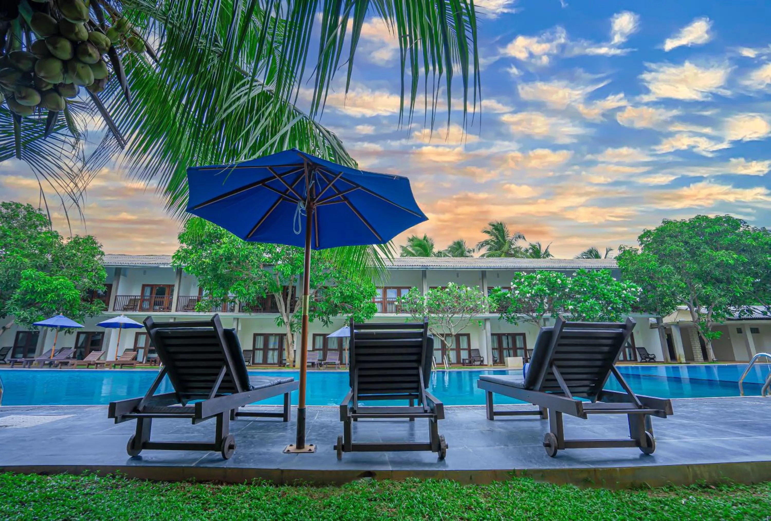 Swimming pool in Carolina Beach Resort & Spa