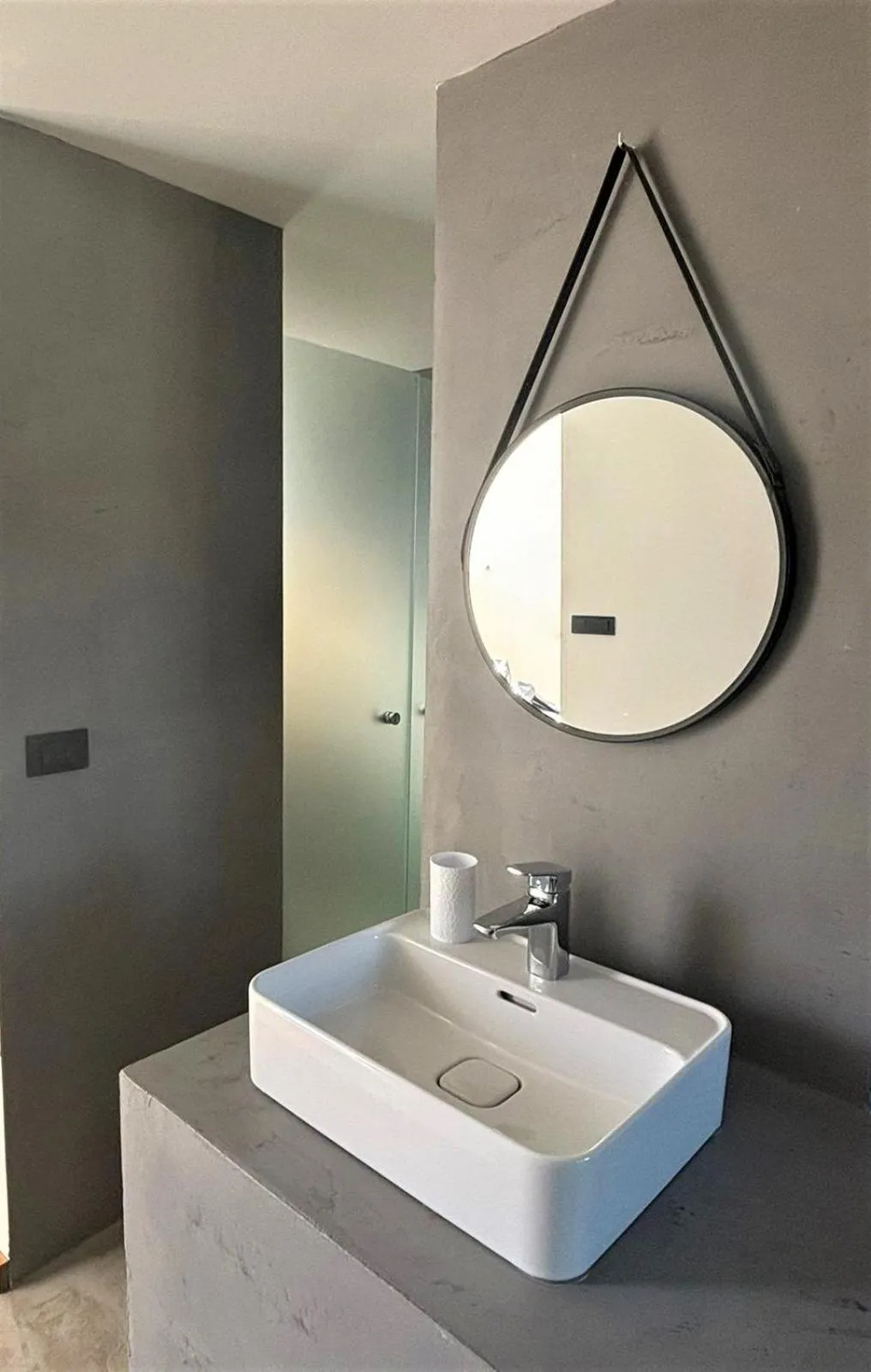 Bathroom in Helios Beach Hotel & Bungalows