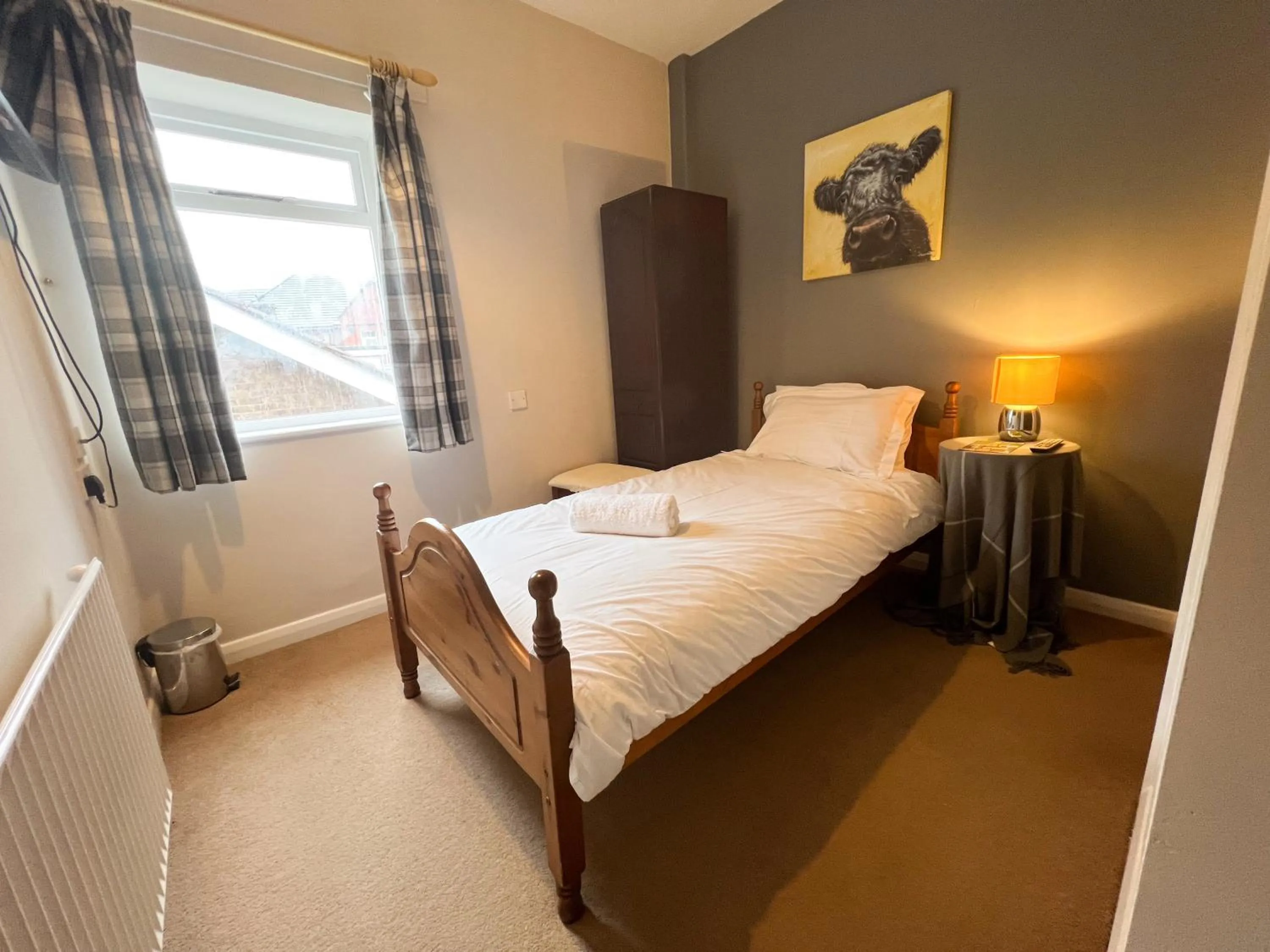 Bedroom, Bed in Beldon House