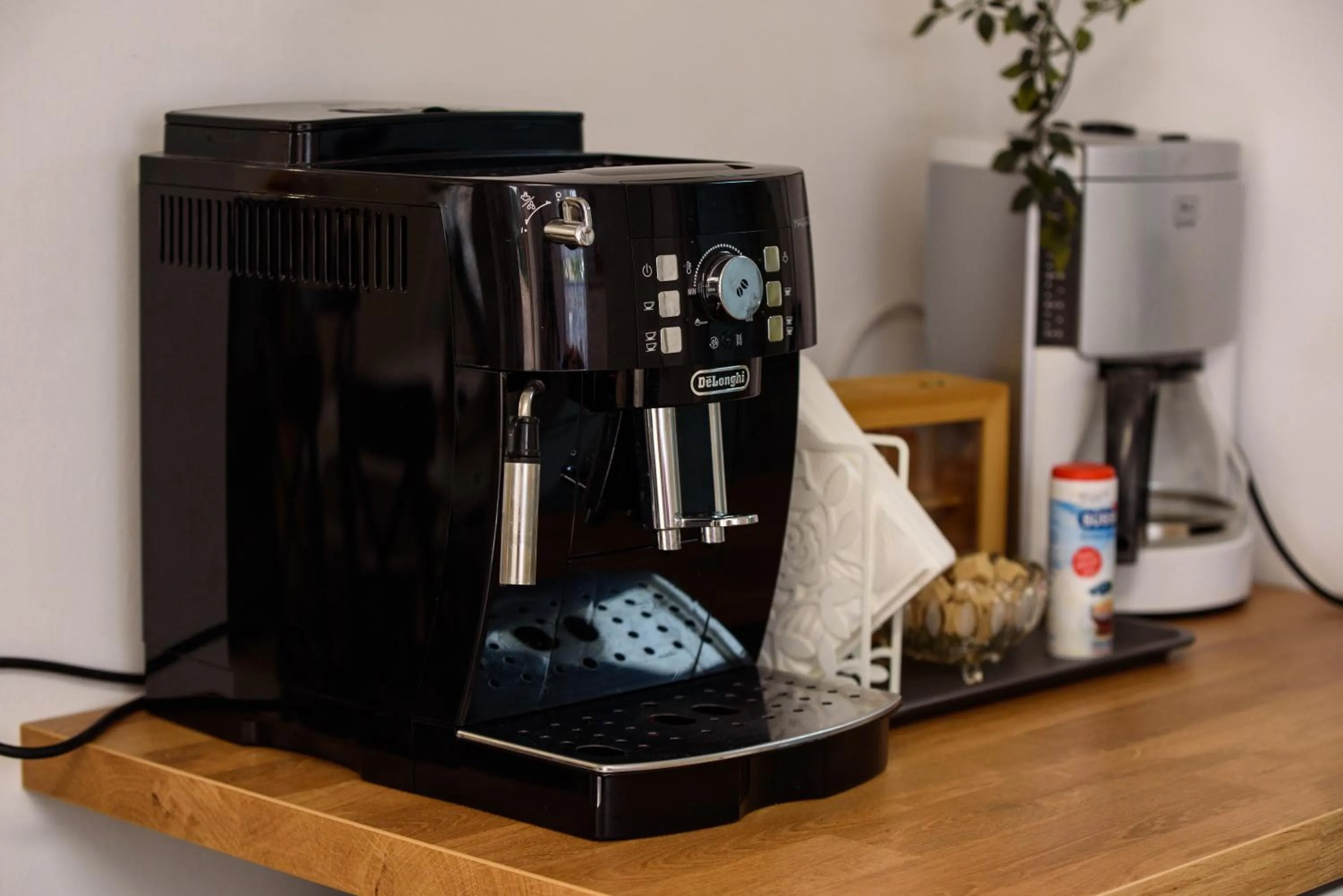 Coffee/tea facilities in Emili Apartman Ráckeve