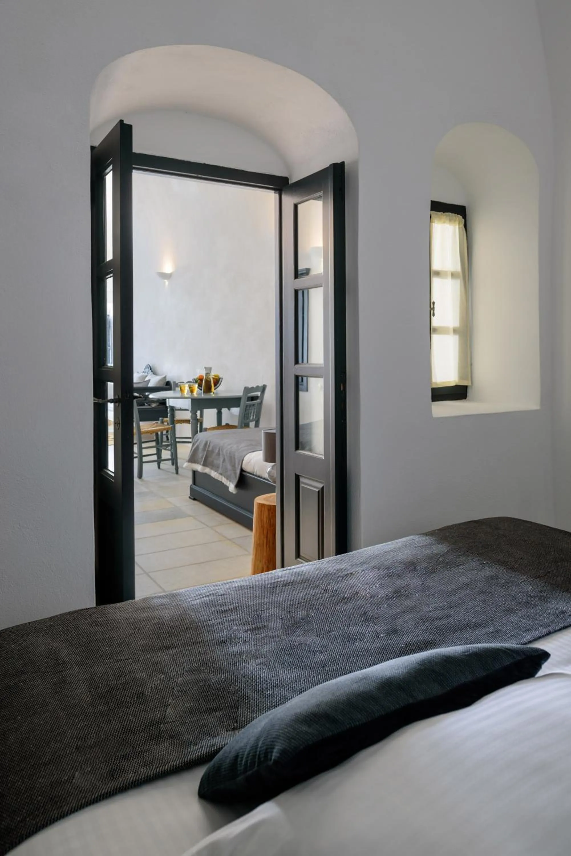 Bedroom, Bed in Firalia, Casa in Rock Suites