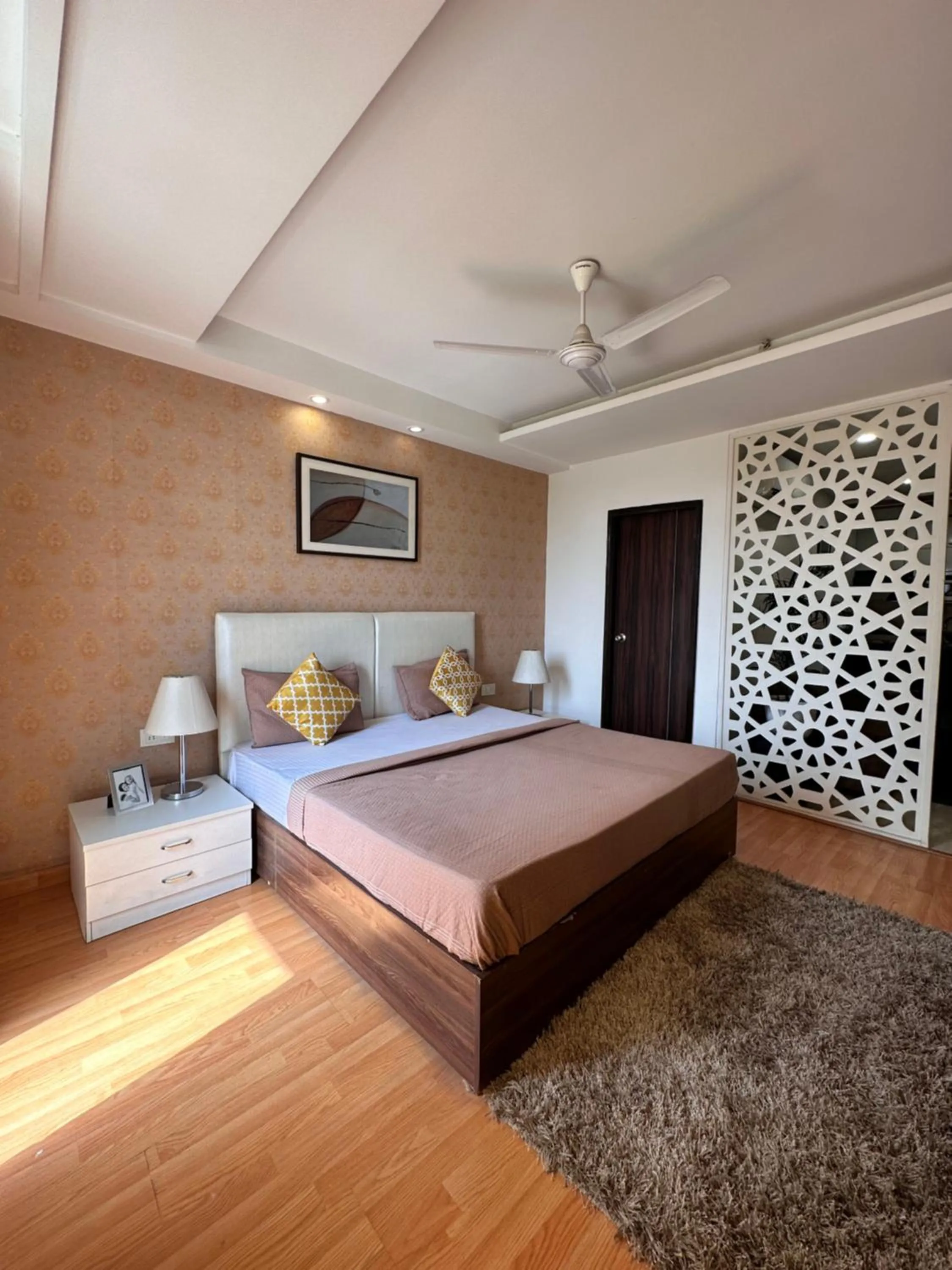 Bed in Flamingo Hotel Sector 67 I Studio Rooms I Gurgaon