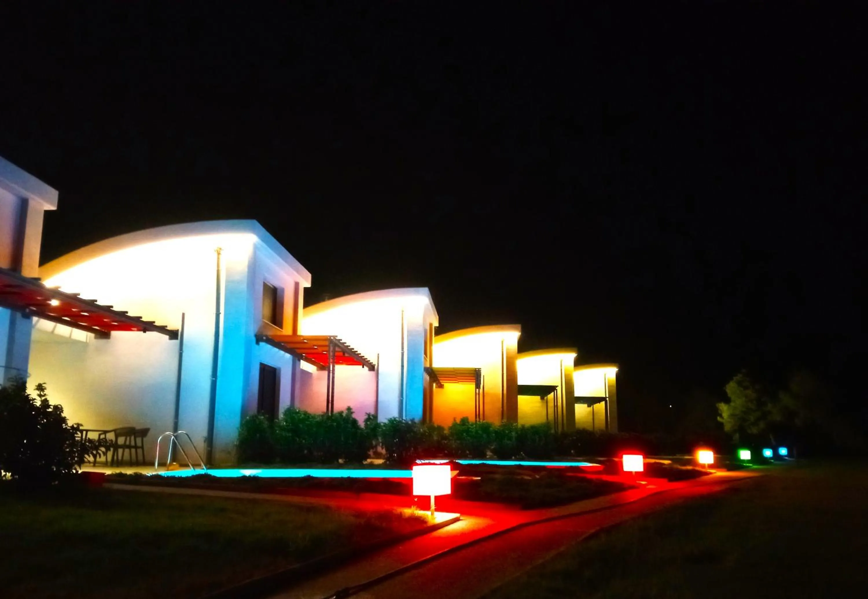 Property building in Aurora Suites
