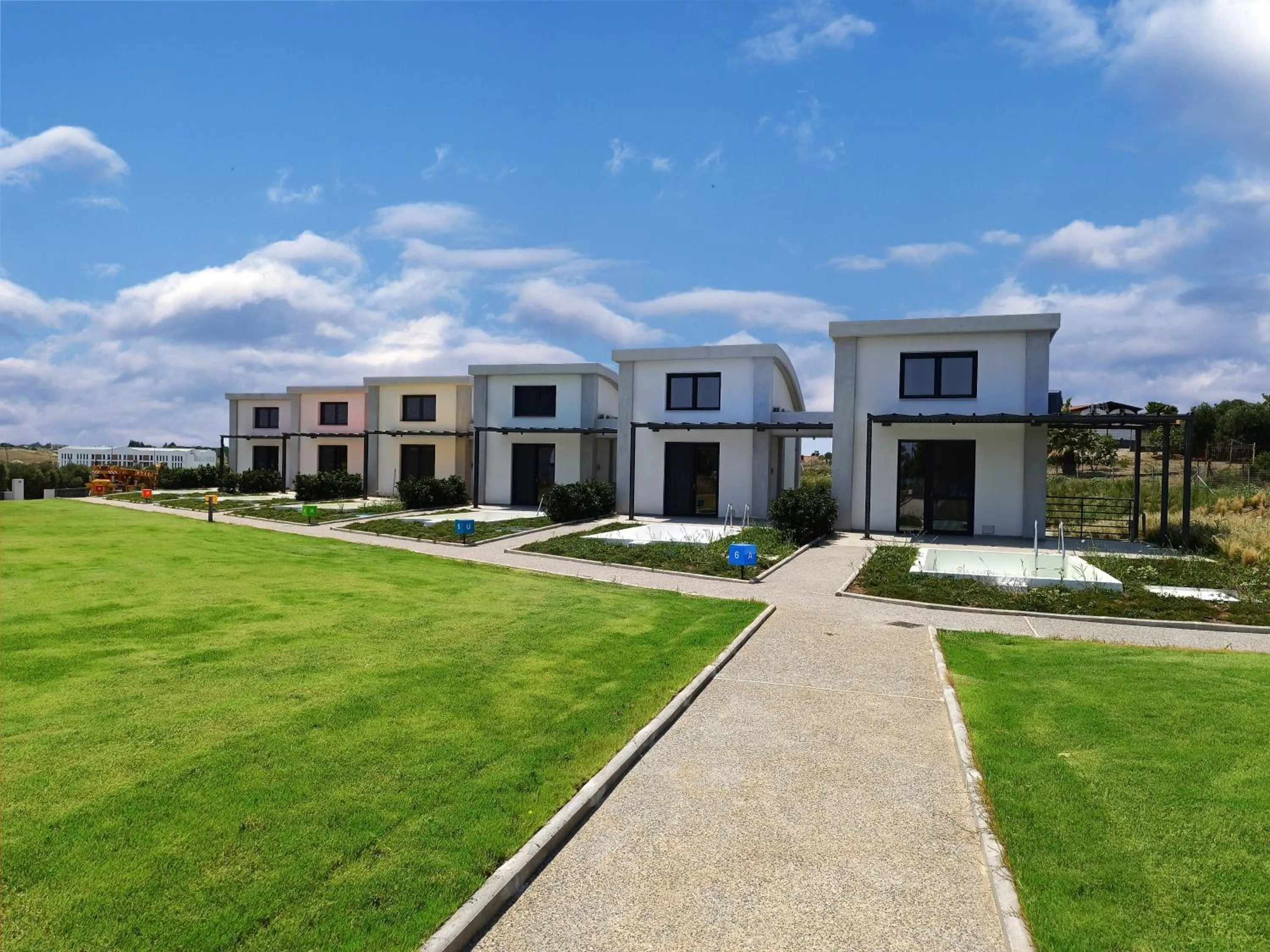Property building in Aurora Suites